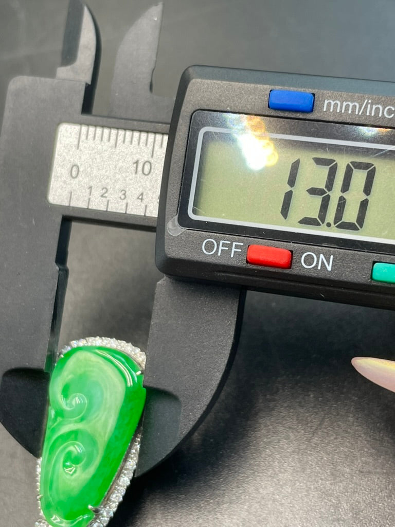 天然緬甸翡翠陽綠如意吊墜