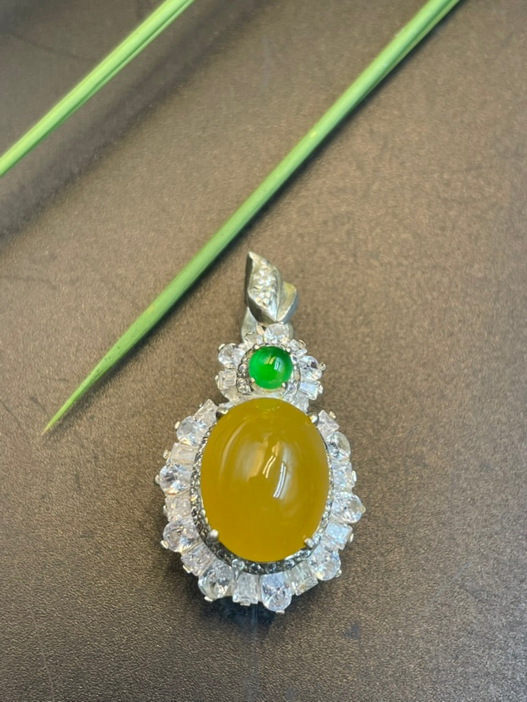 緬甸天然翡翠黃翡蛋面吊墜