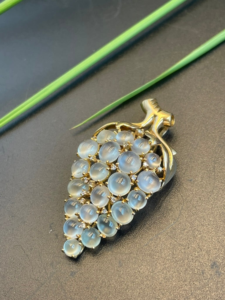 緬甸天然翡翠葡萄蛋面吊墜