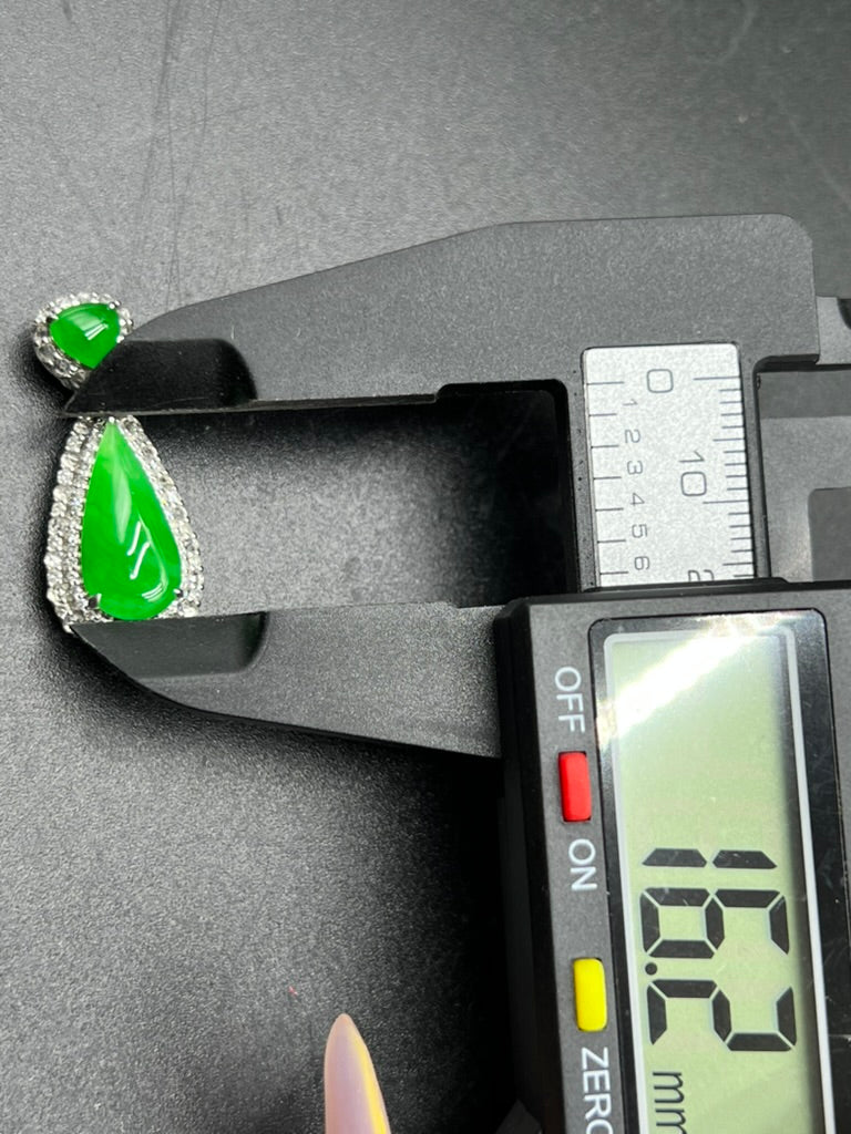 緬甸天然翡翠陽綠水滴吊墜