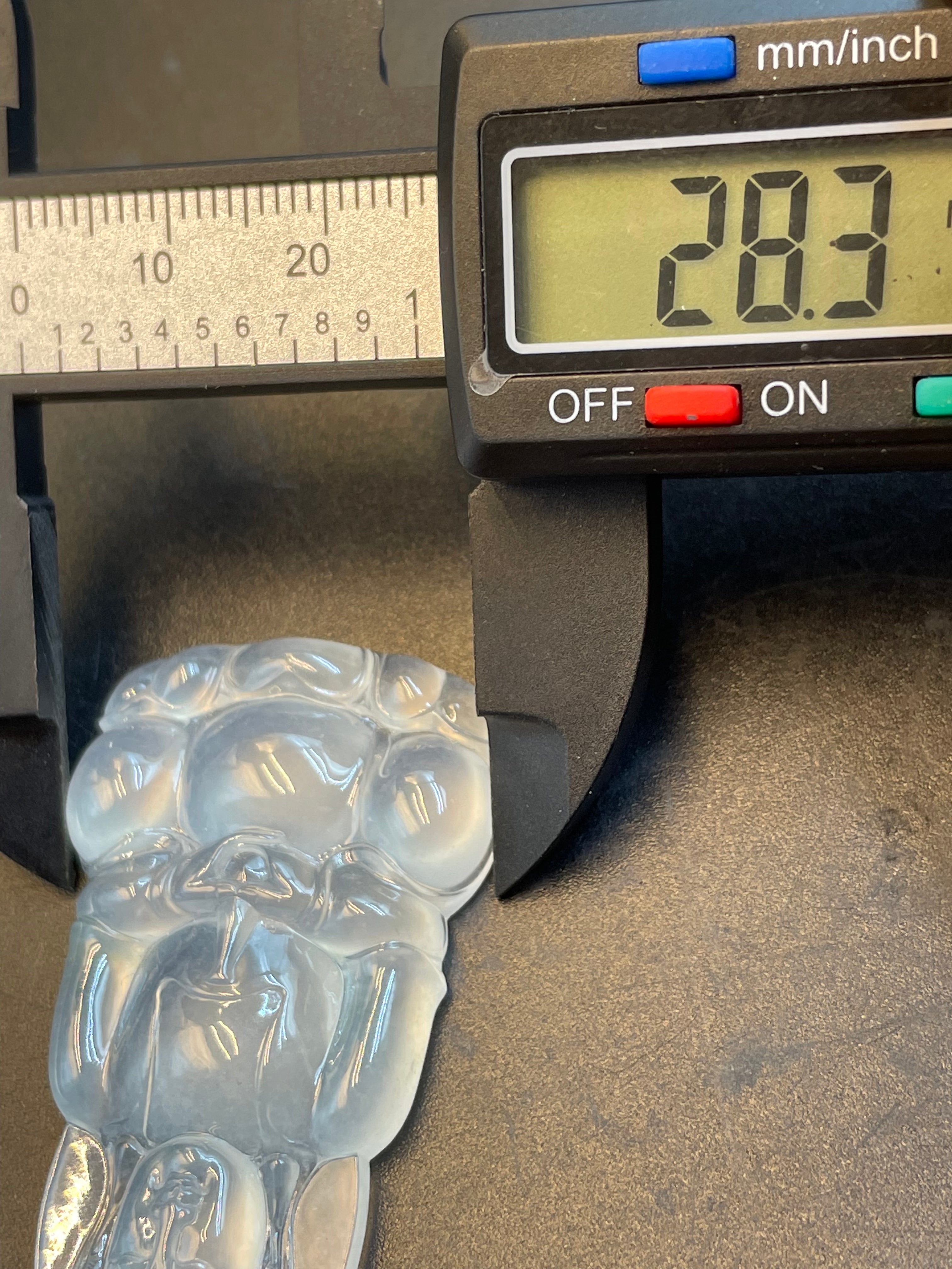 緬甸天然翡翠冰種大觀音吊墜