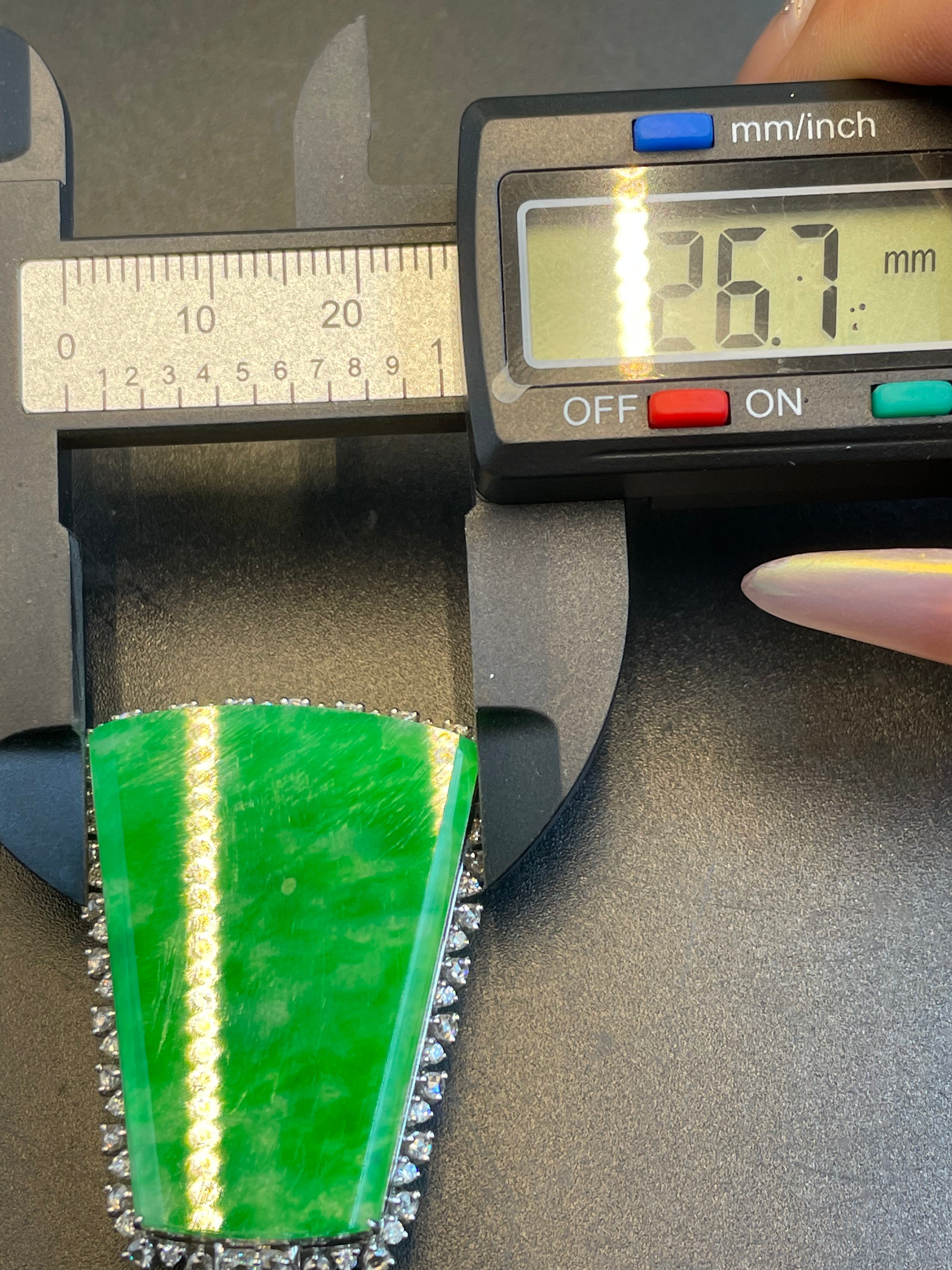 天然翡翠陽綠無事牌吊墜