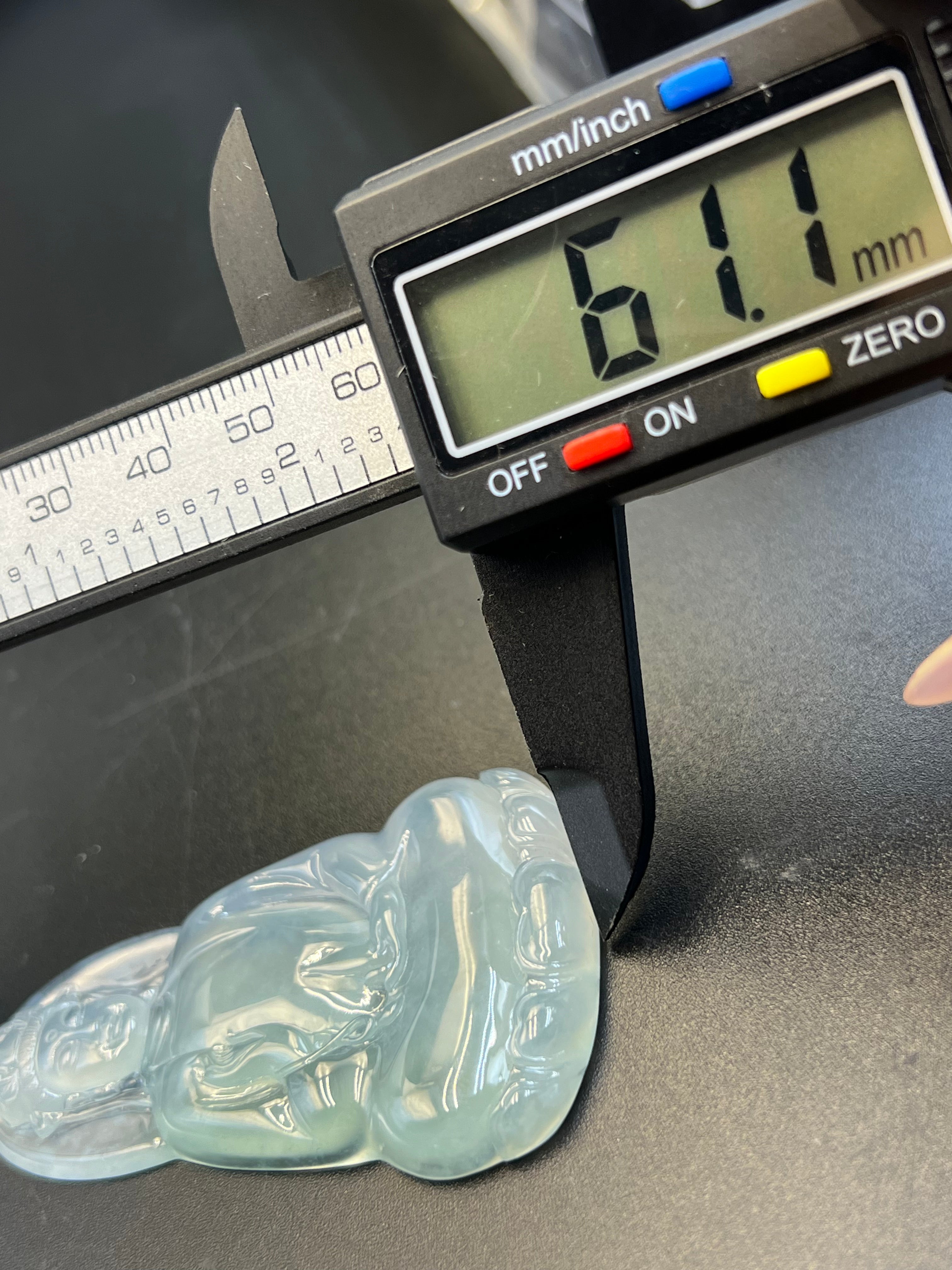 緬甸天然翡翠冰種觀音吊墜