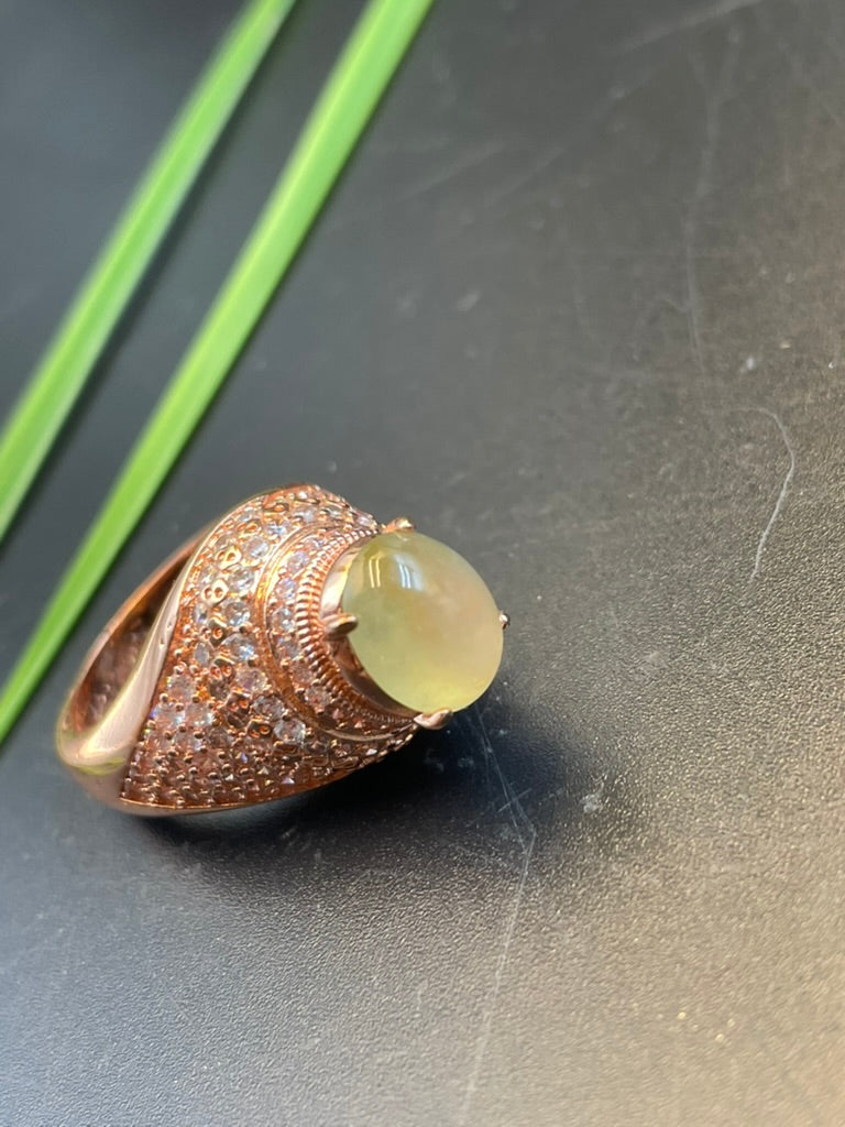 緬甸天然翡翠冰黃蛋面戒指