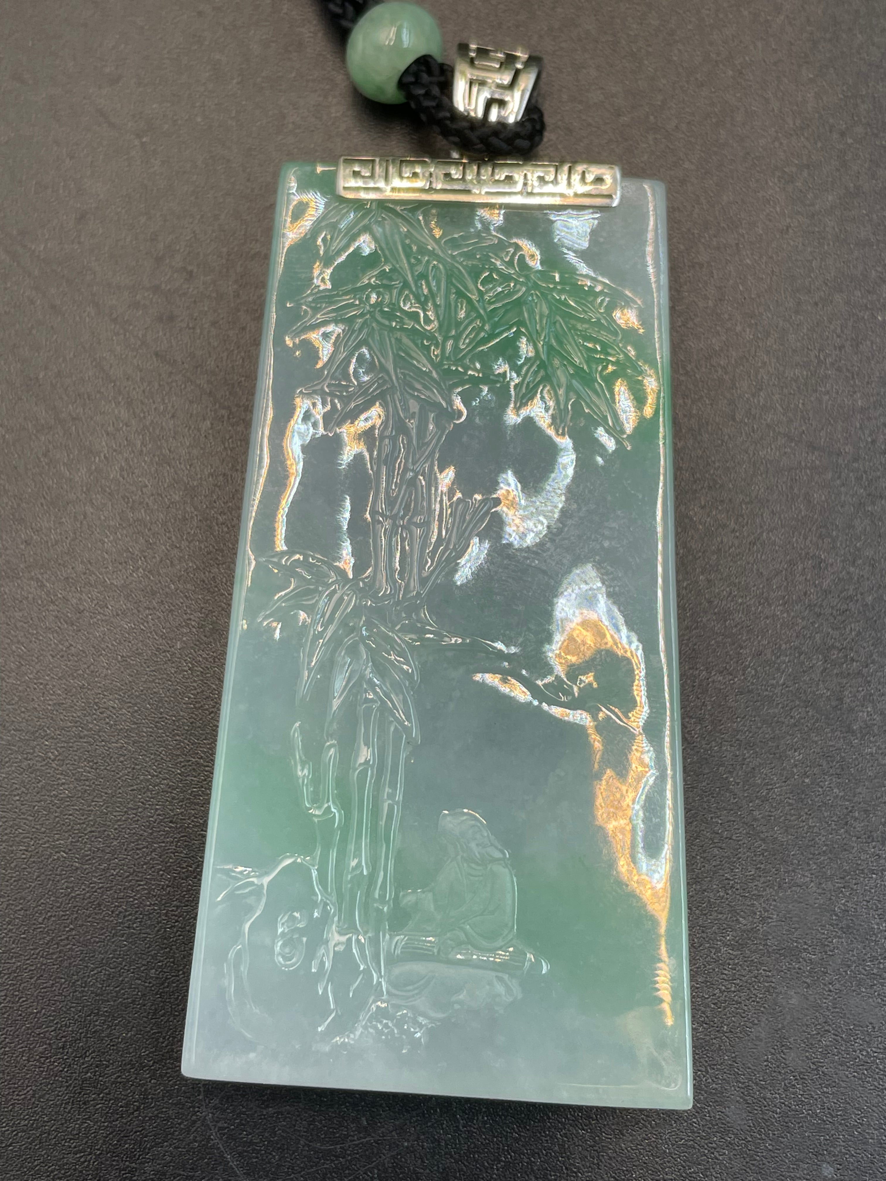 緬甸天然翡翠老人伴竹吊墜