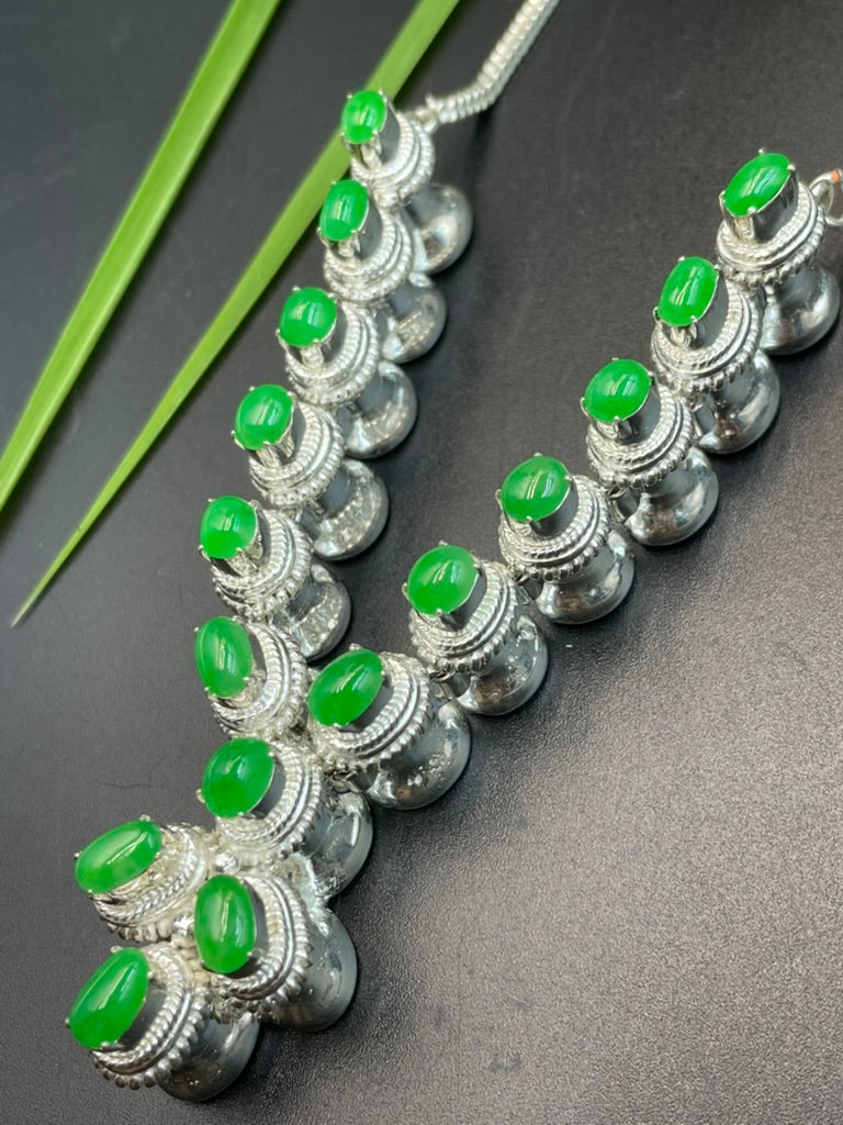 緬甸天然翡翠陽綠蛋面吊墜項鍊