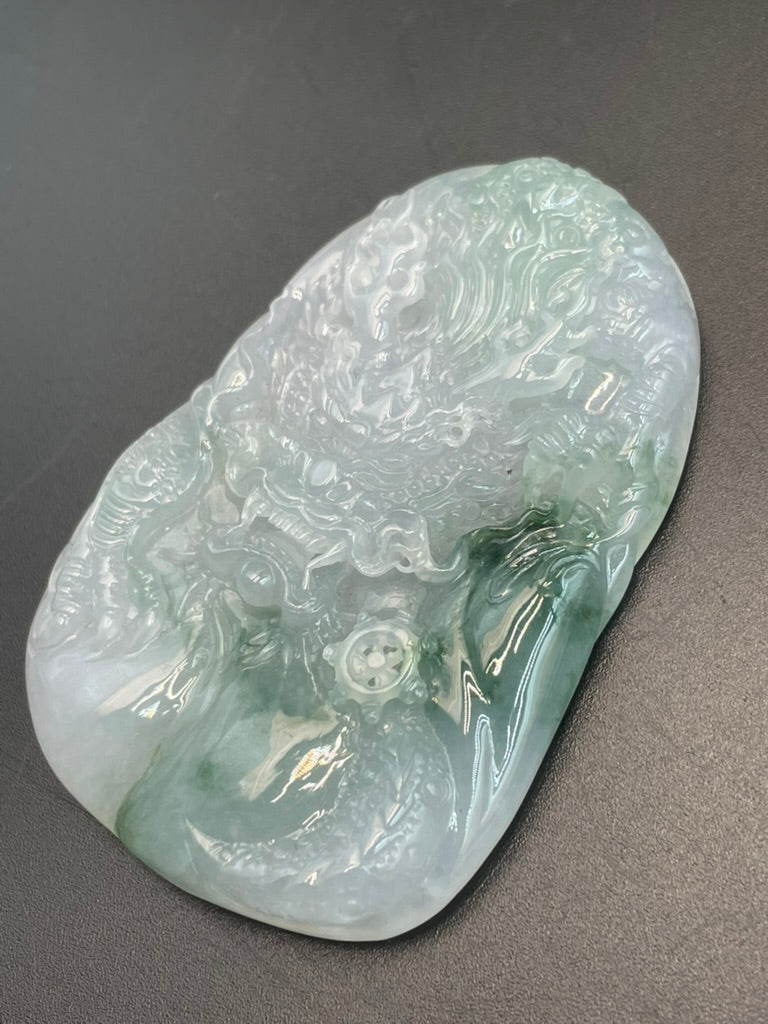 緬甸天然翡翠龍行天下吊墜