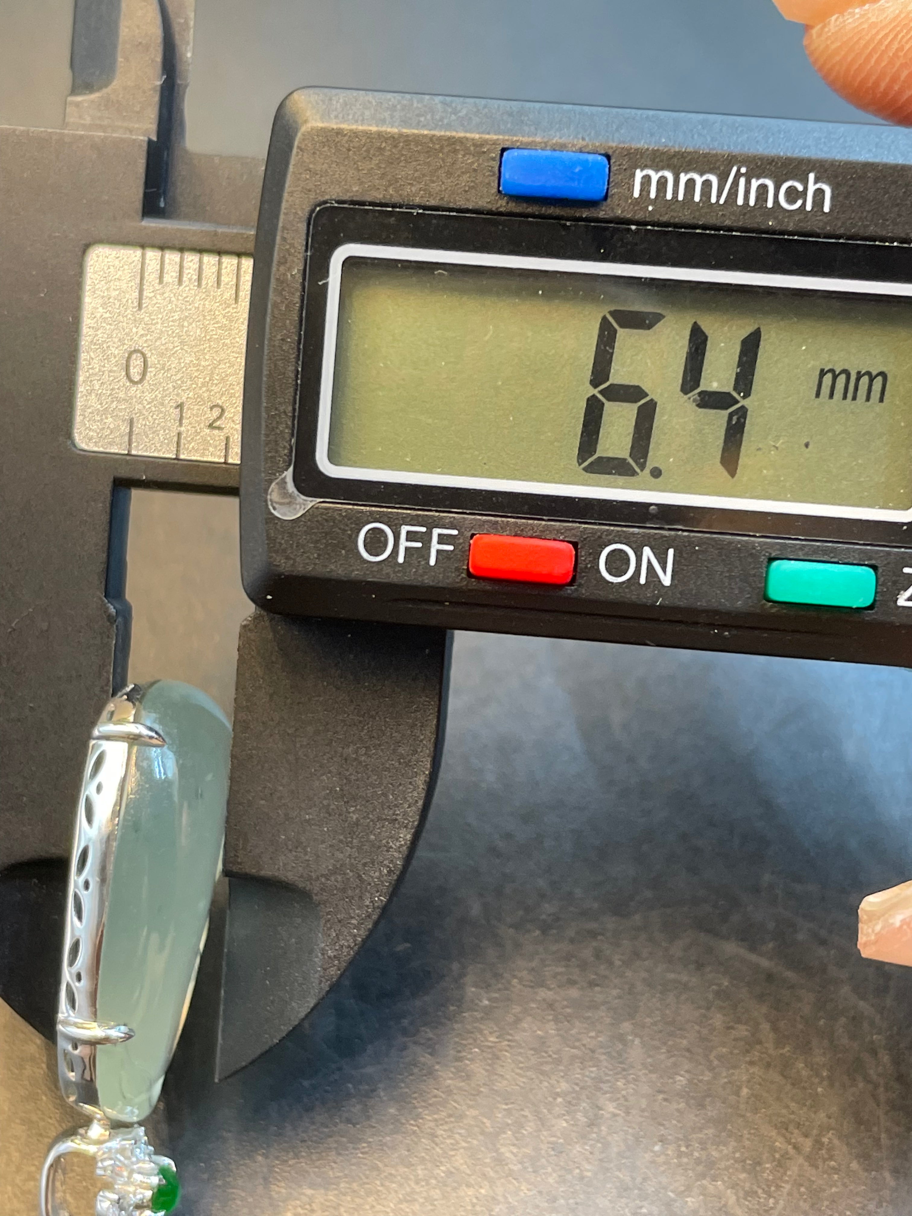 緬甸天然翡翠冰種如意吊墜