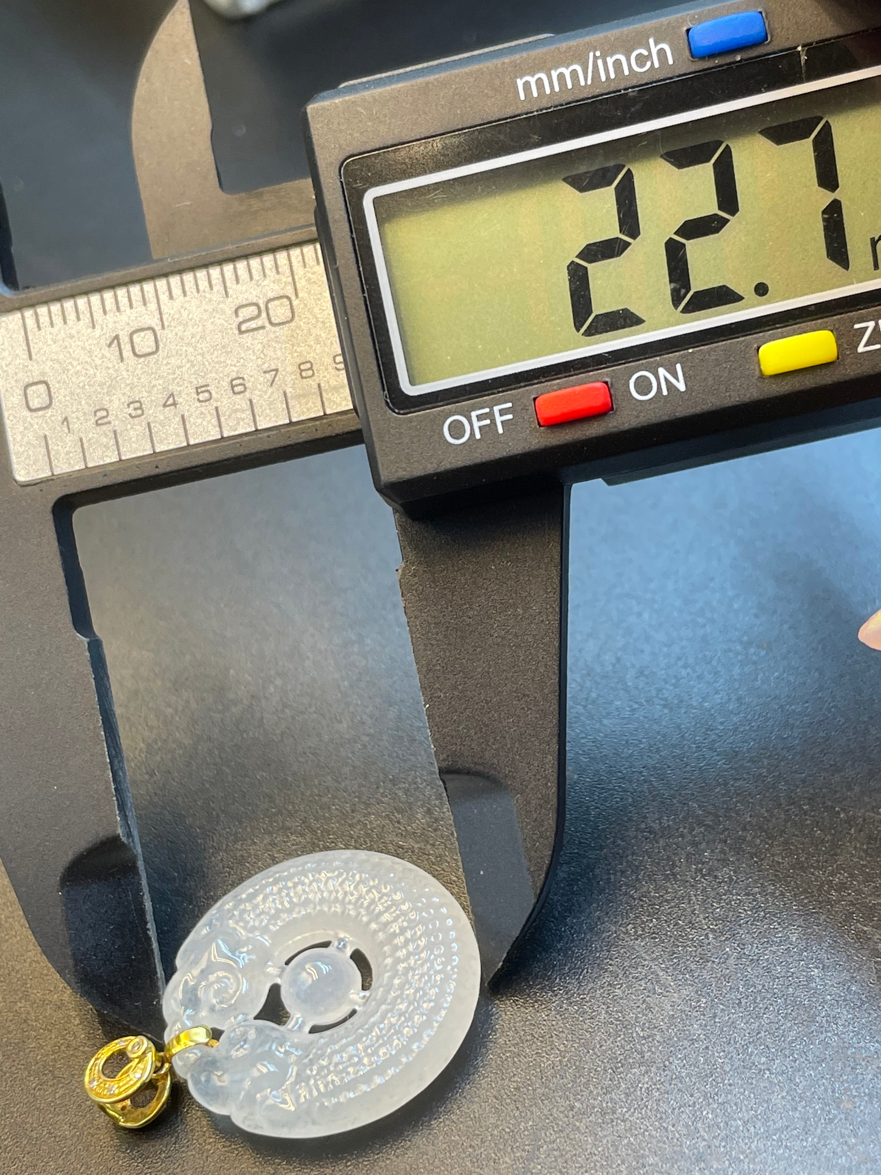 緬甸天然翡翠仿古龍紋吊墜