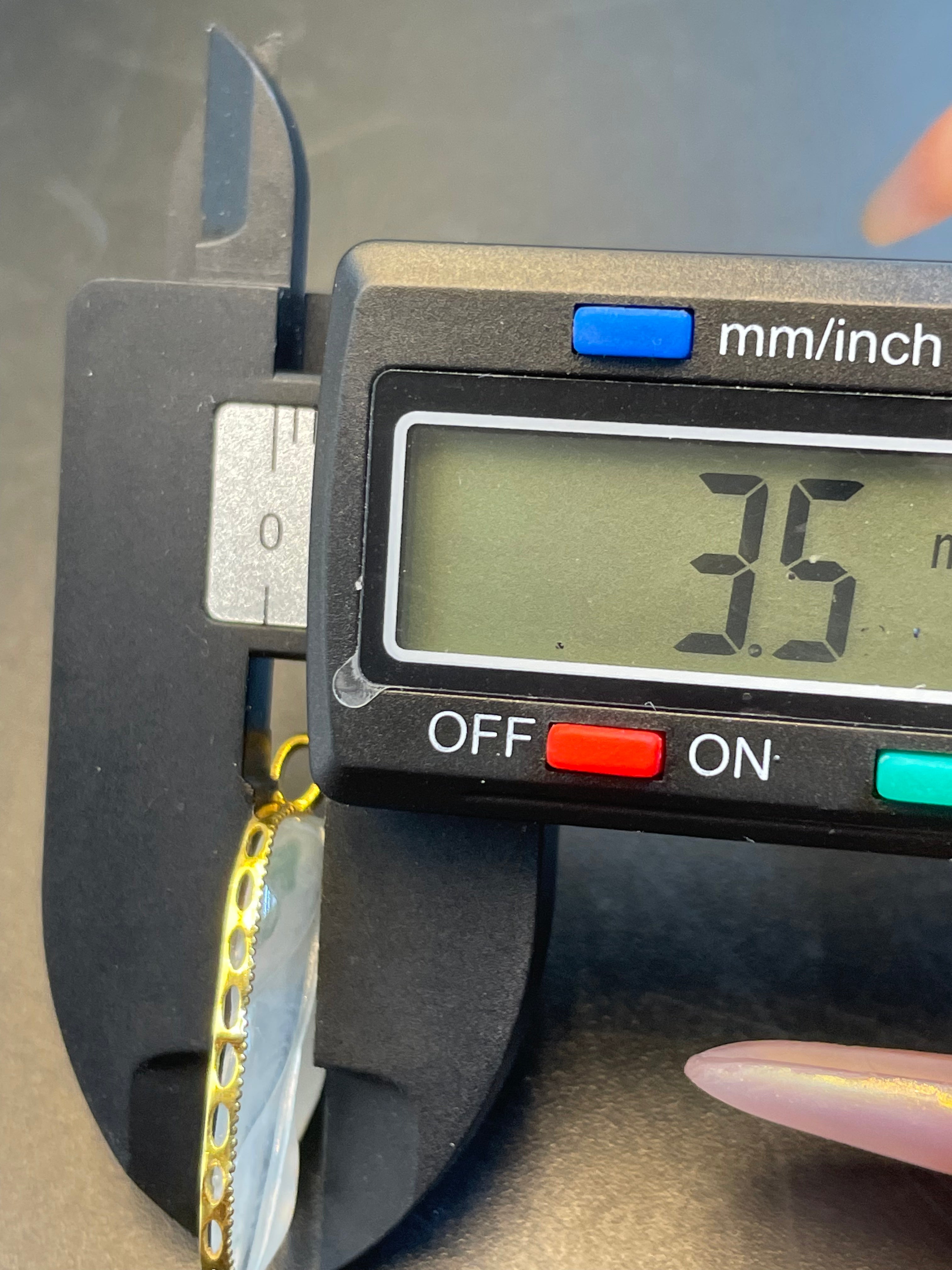 緬甸天然翡翠冰種葉子吊墜