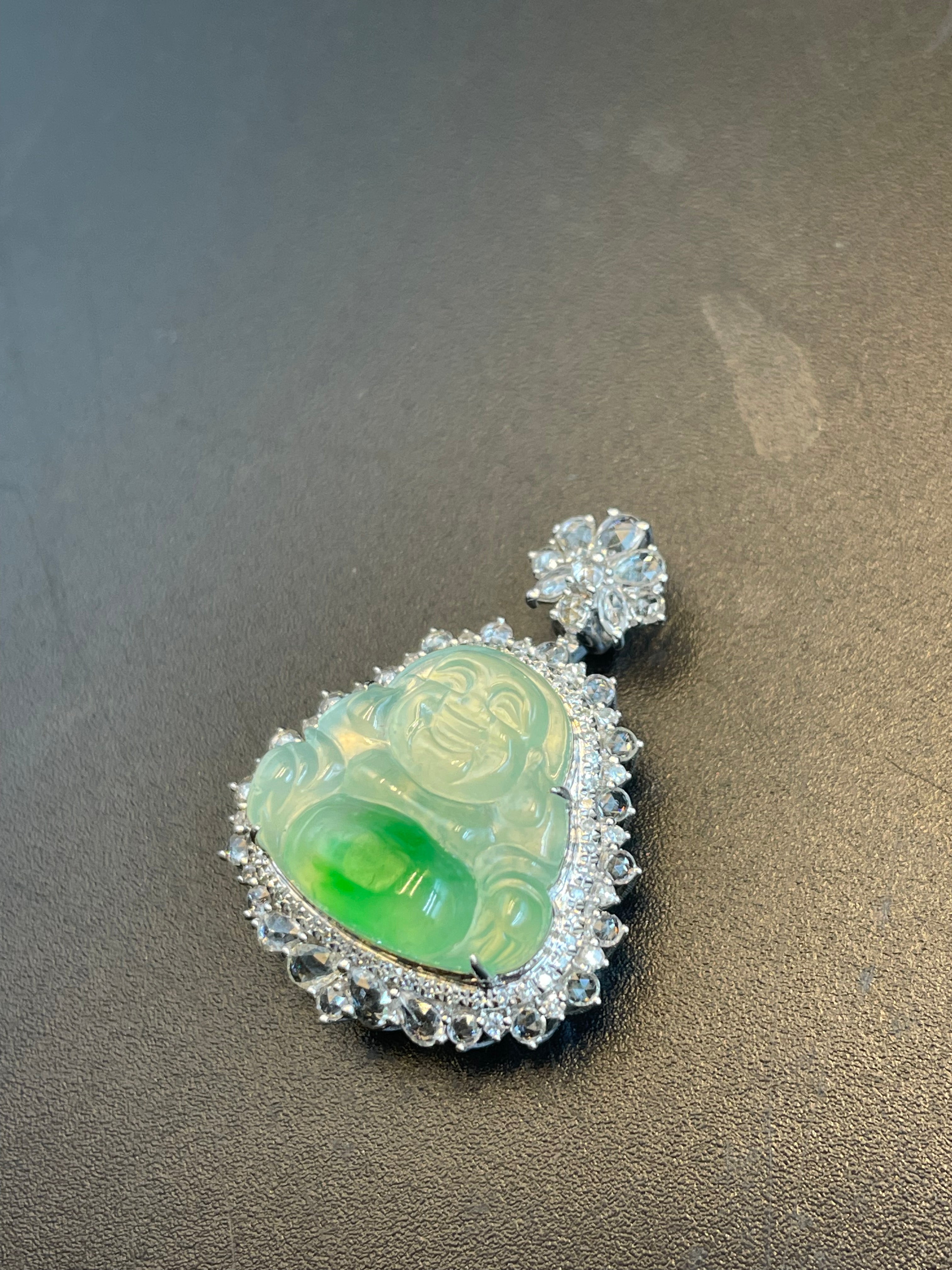 天然翡翠冰種飄綠花彌勒吊墜