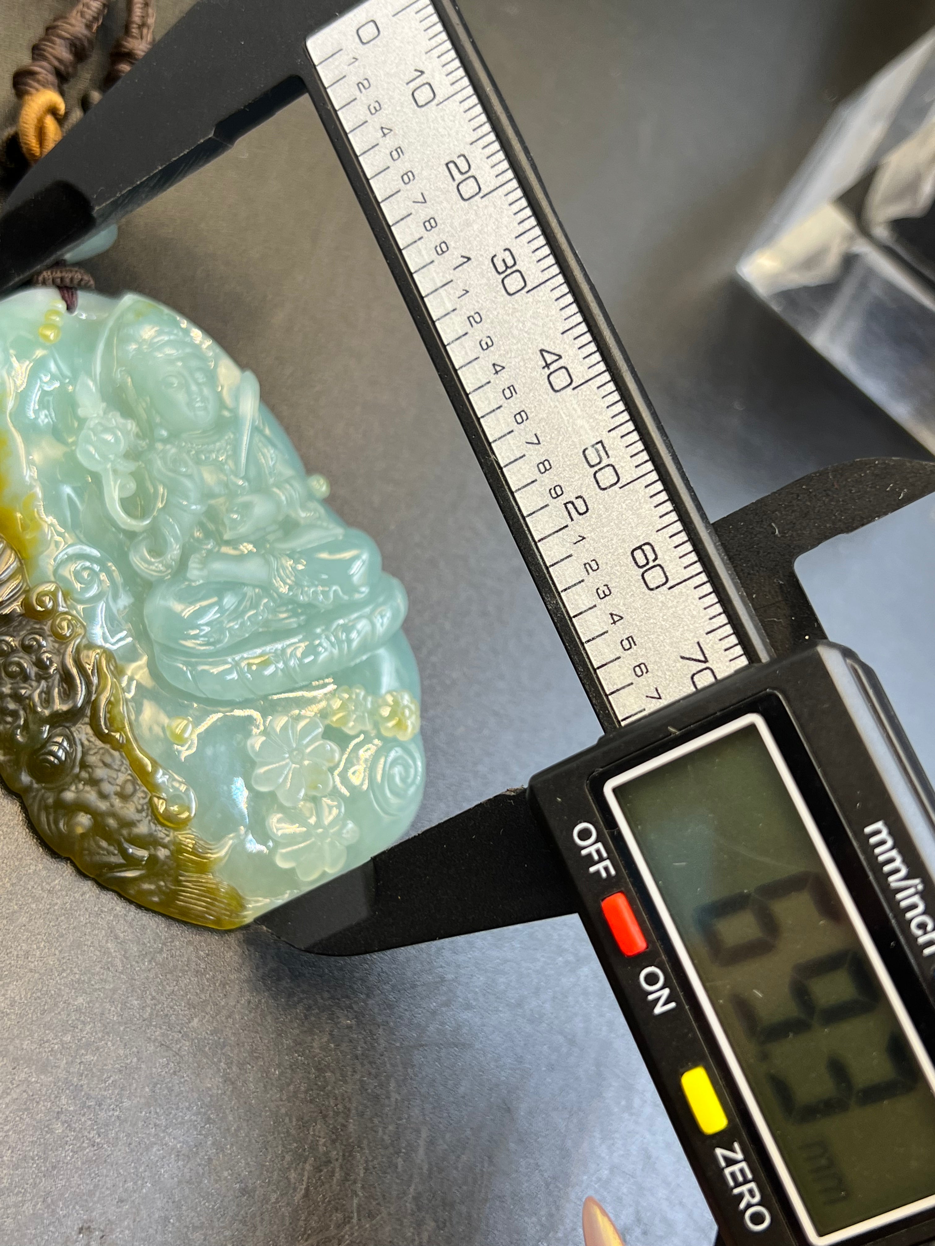 緬甸天然翡翠菩薩吊墜