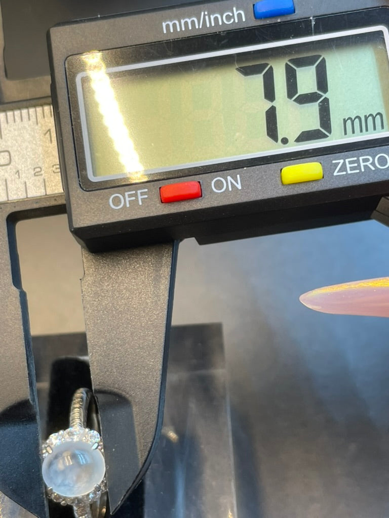 緬甸天然翡翠冰種蛋面戒指