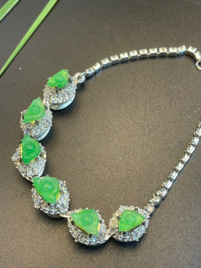緬甸天然翡翠蓮花蛋面手鏈