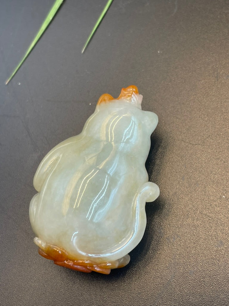 天然緬甸翡翠靈貓獻瑞吊墜