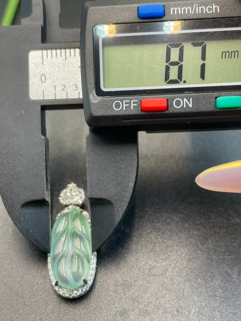 天然緬甸翡翠冰種葉子吊墜