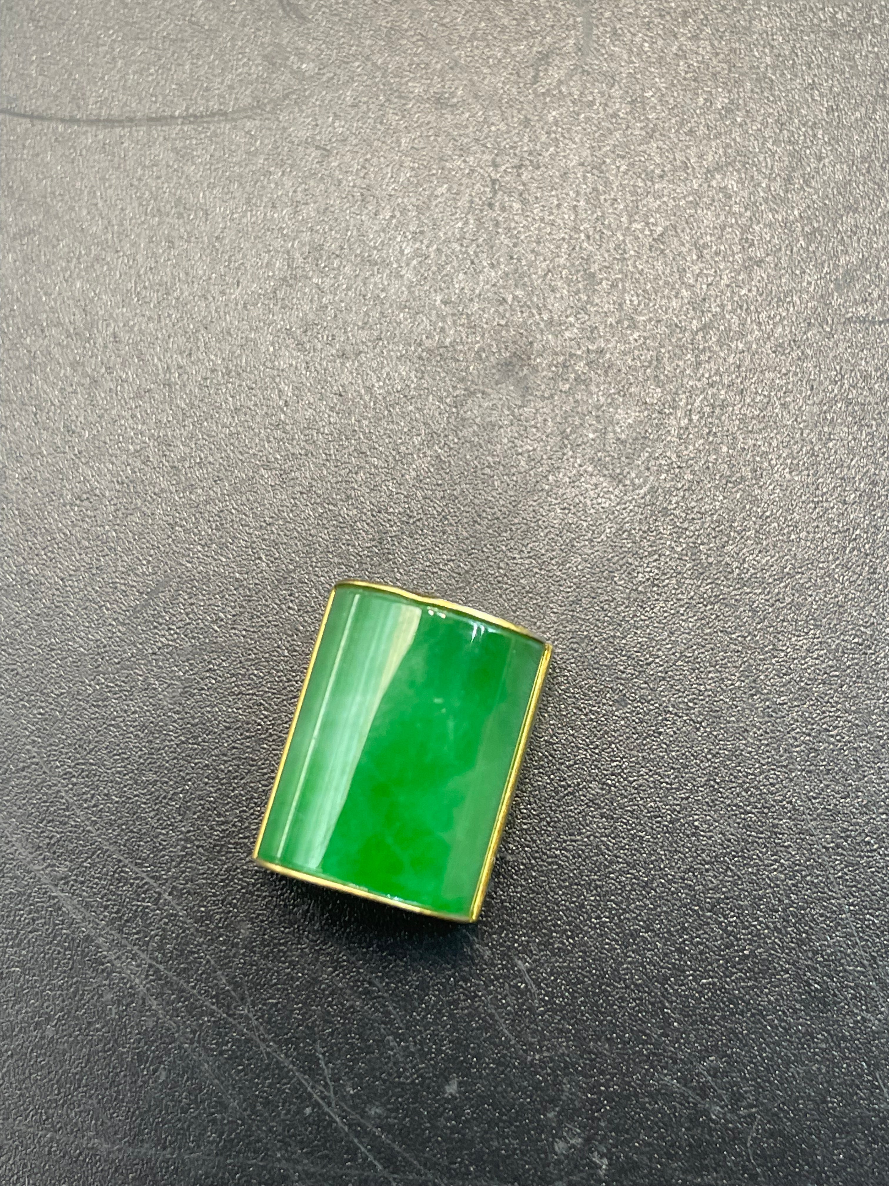 緬甸天然翡翠陽綠竹節吊墜