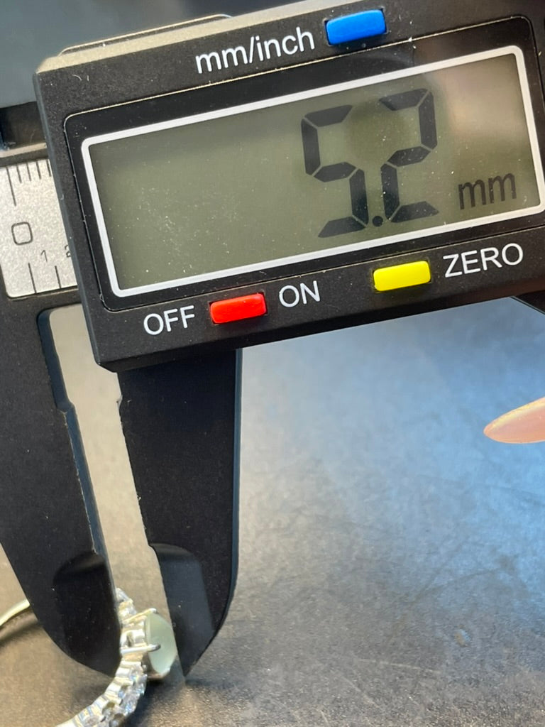 緬甸天然翡翠冰種蛋面戒指