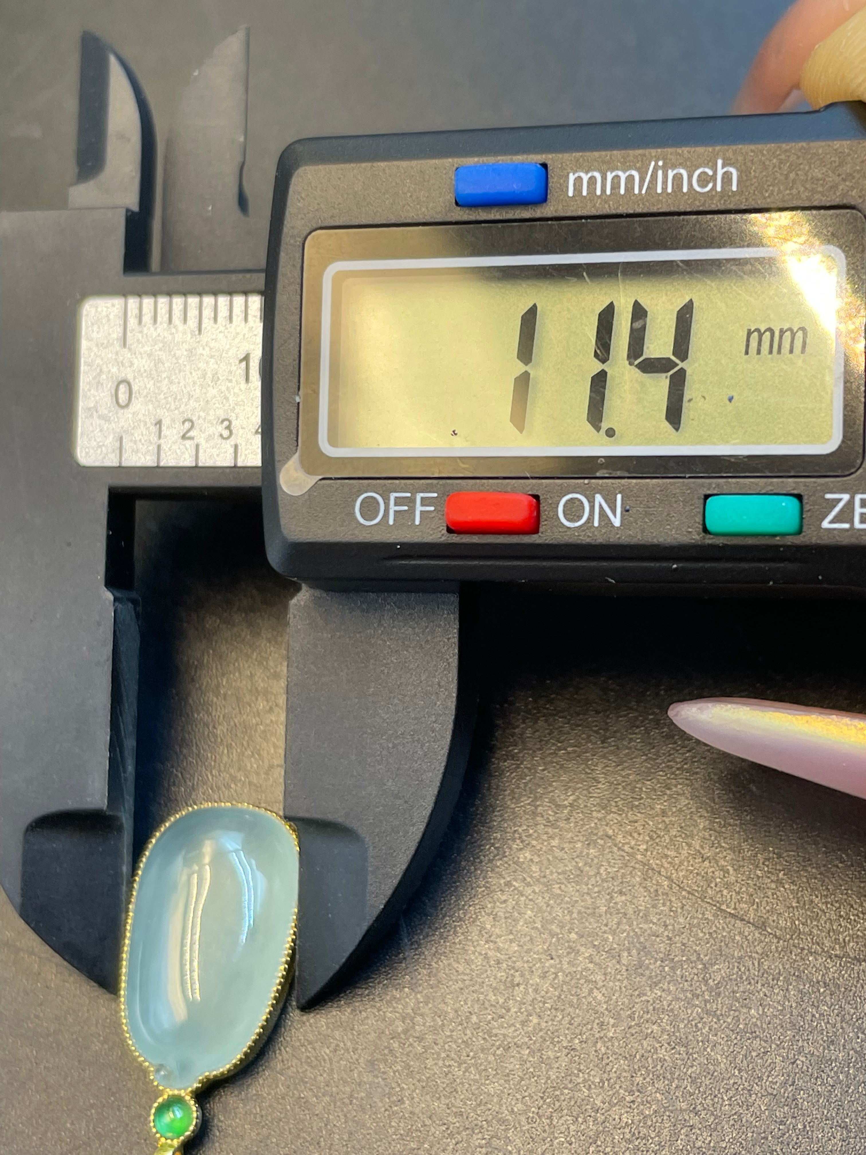 緬甸天然翡翠冰種福瓜吊墜