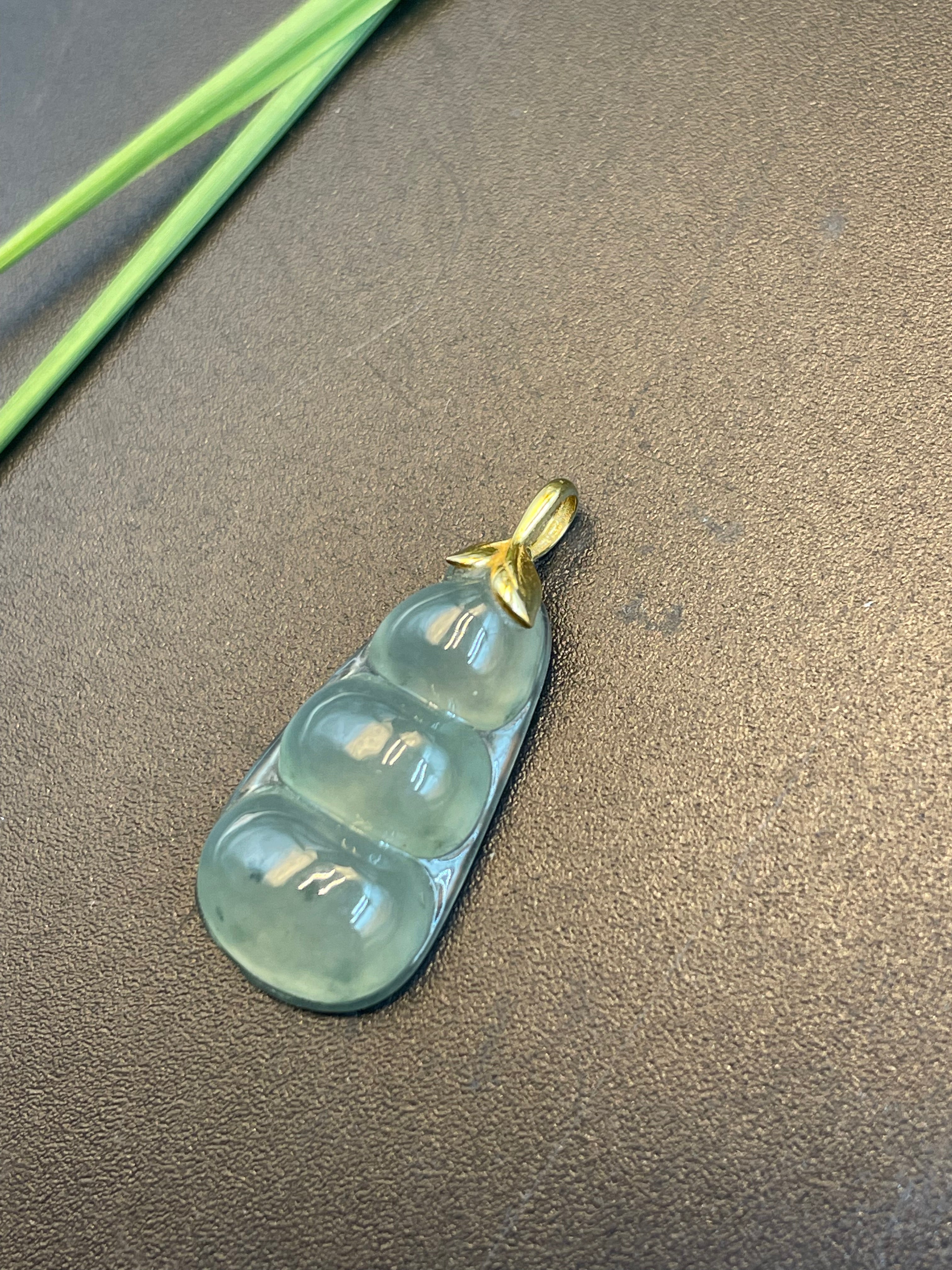 緬甸天然翡翠福豆吊墜