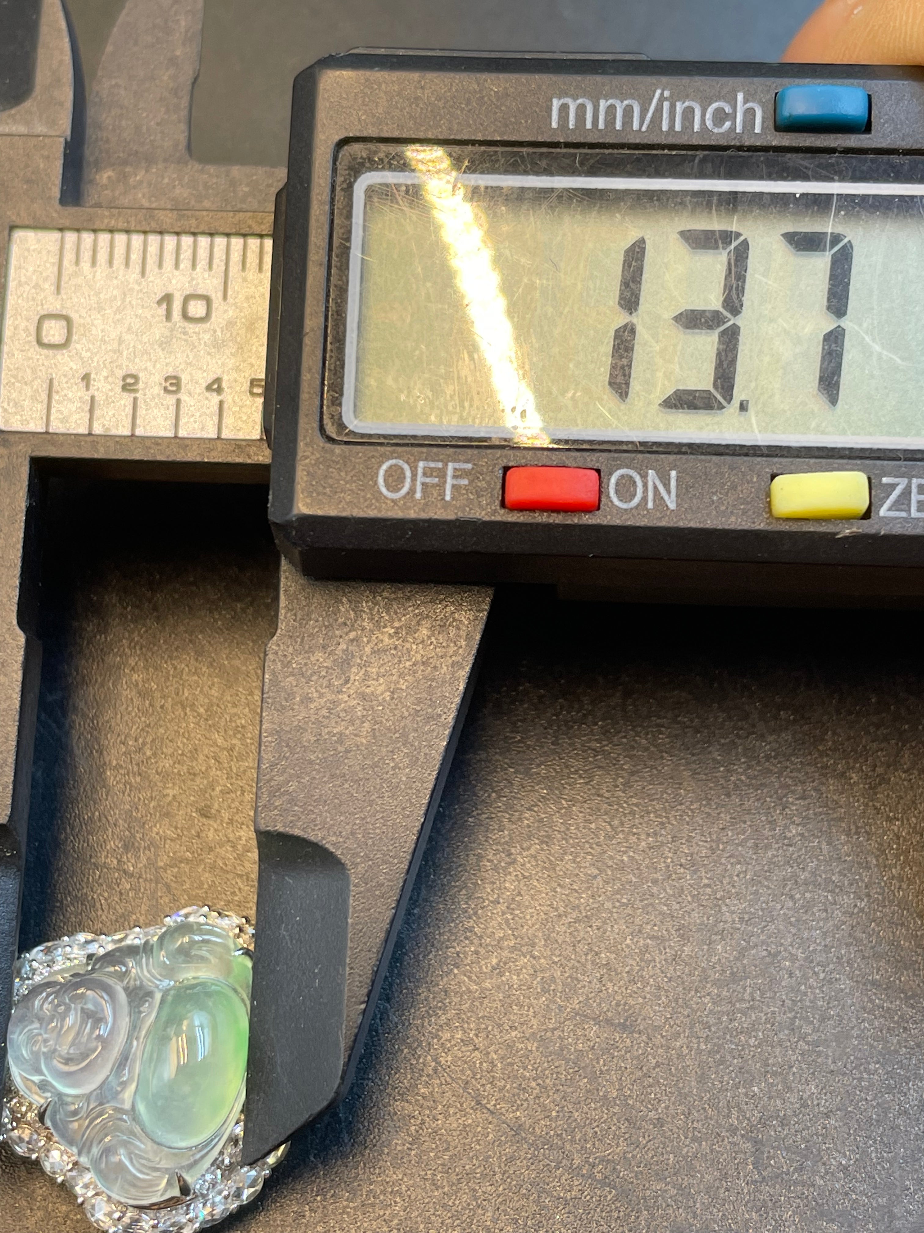 緬甸天然翡翠冰飄綠花彌勒佛公吊墜