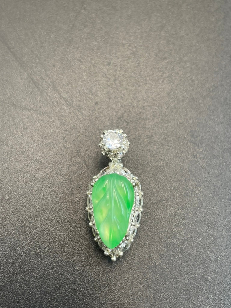 緬甸天然翡翠葉子/金枝玉葉吊墜