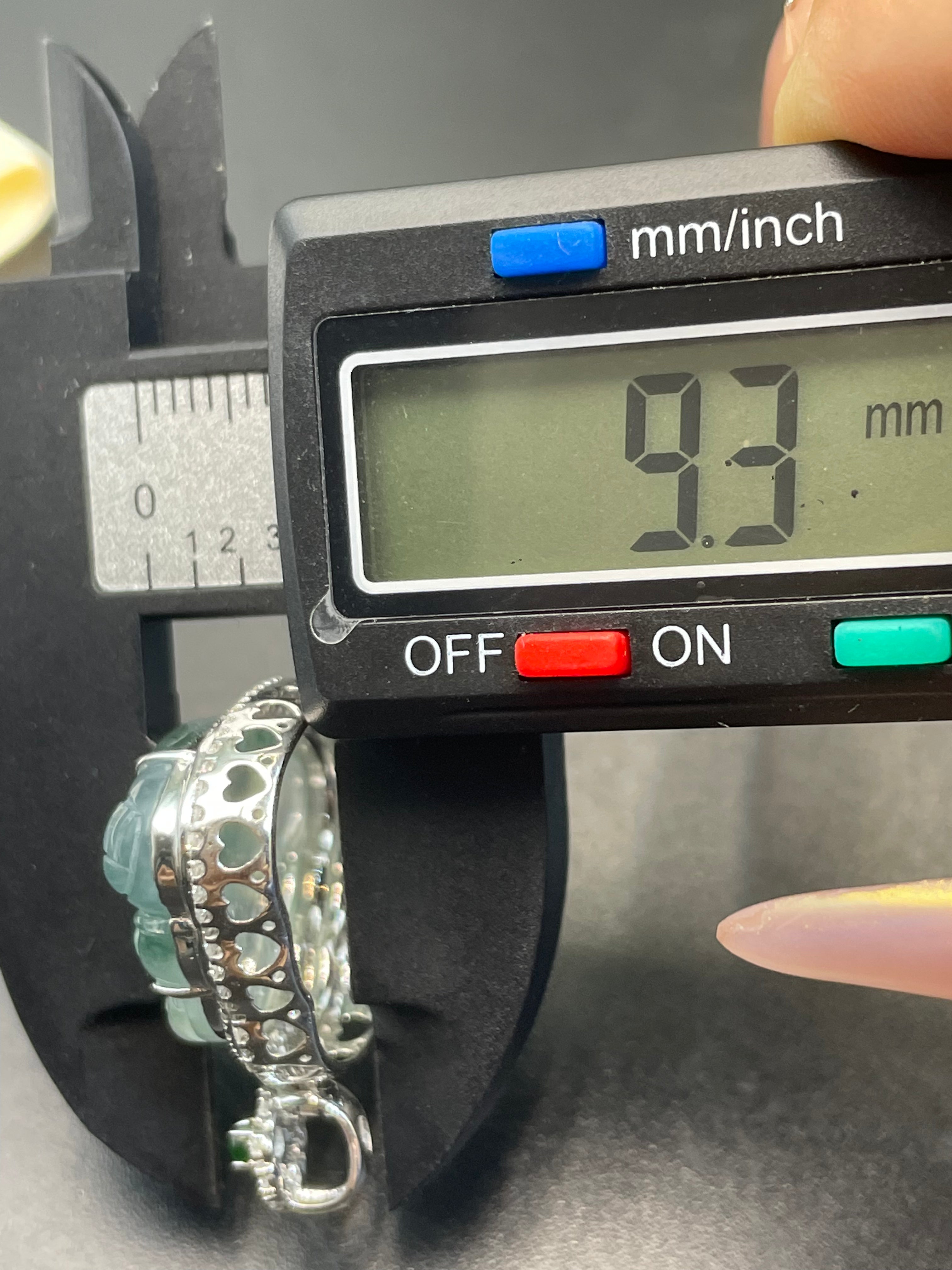 緬甸天然翡翠冰飄綠花彌勒吊墜