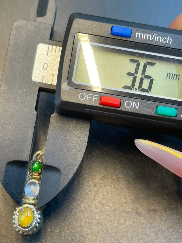 緬甸天然翡翠冰種蛋面吊墜