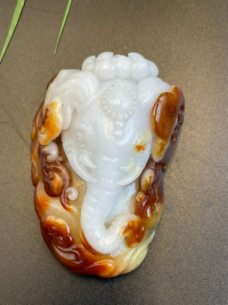 天然緬甸翡翠象神吊墜