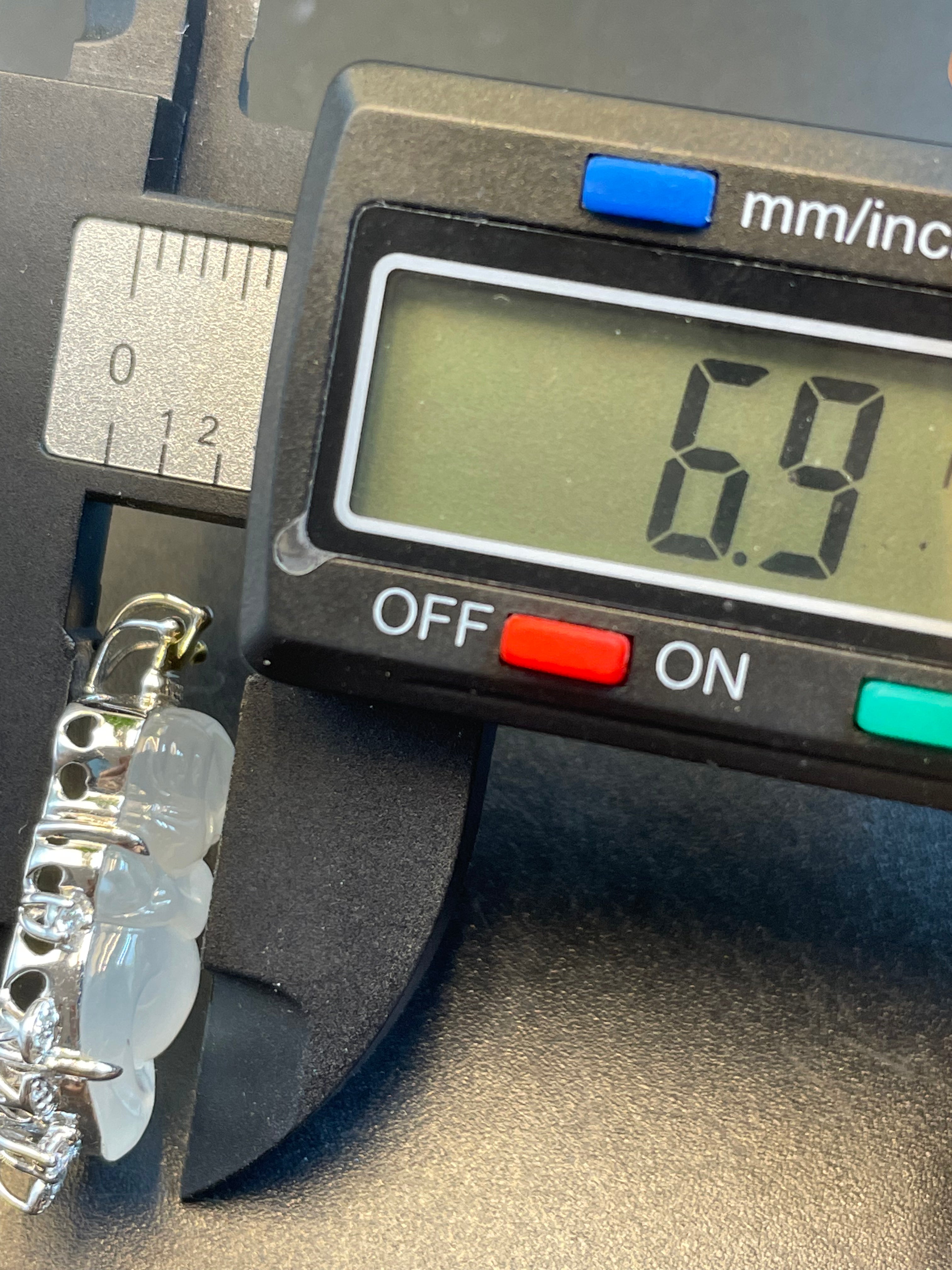 緬甸天然翡翠冰種花仙子吊墜