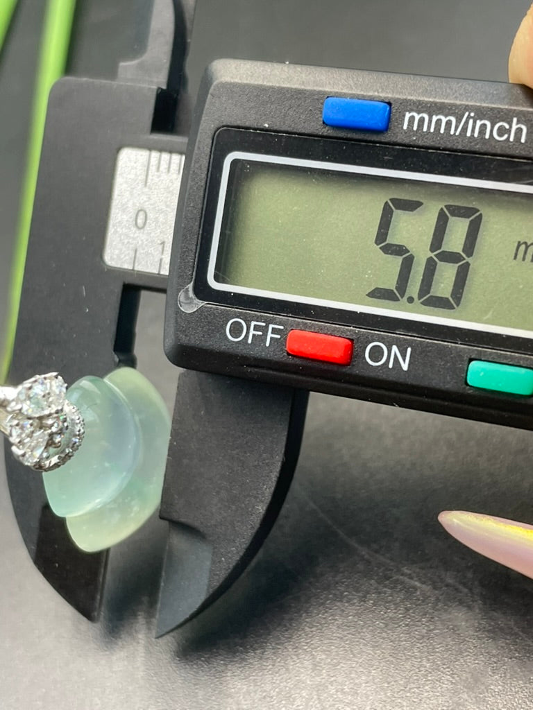 天然緬甸翡翠冰種飄雪花福祿吊墜