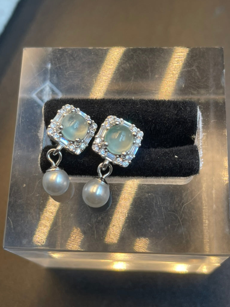 緬甸天然翡翠冰種蛋面耳環耳釘耳墜/禮物/簡約