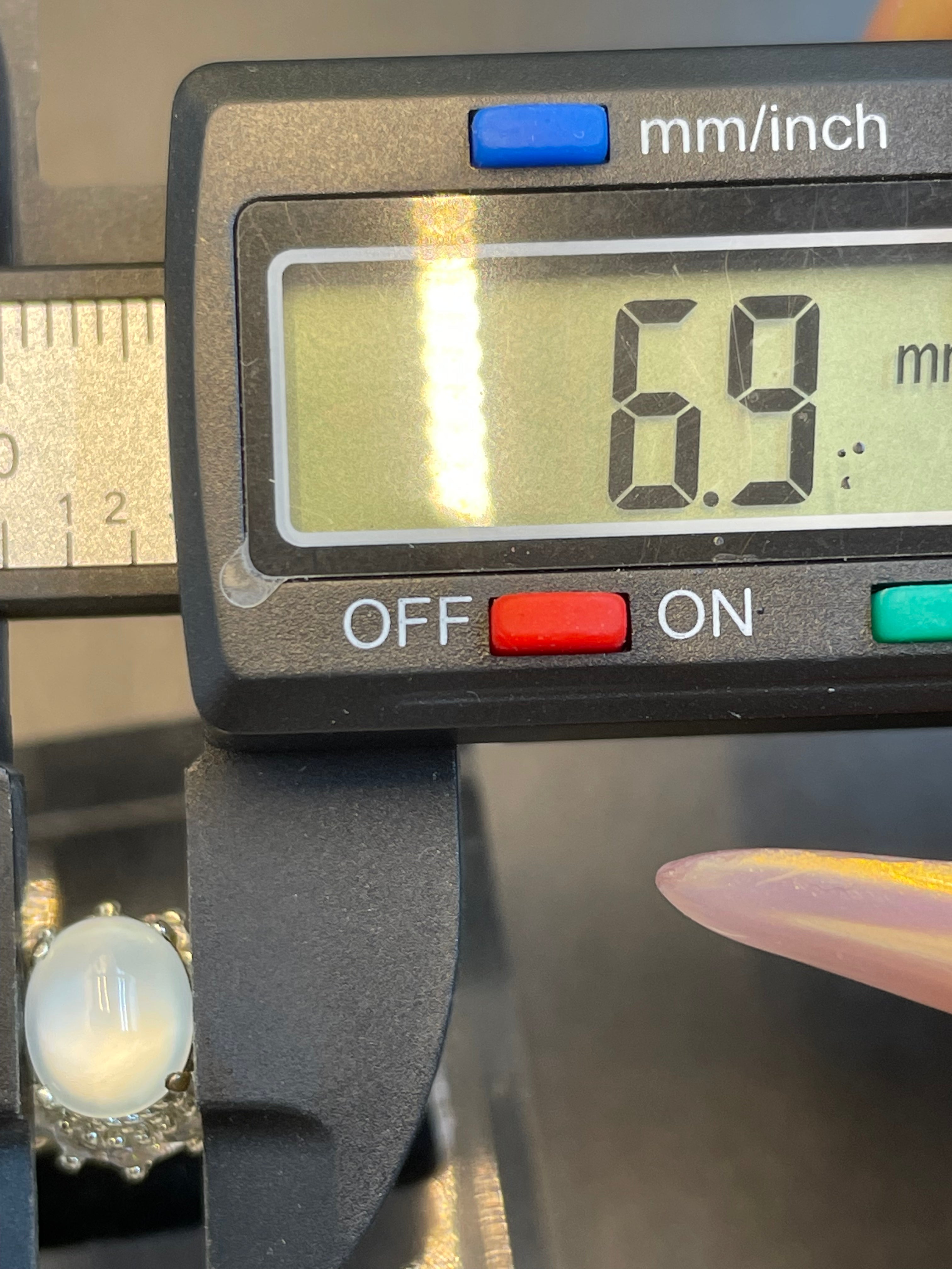 緬甸天然翡翠冰種蛋面戒指