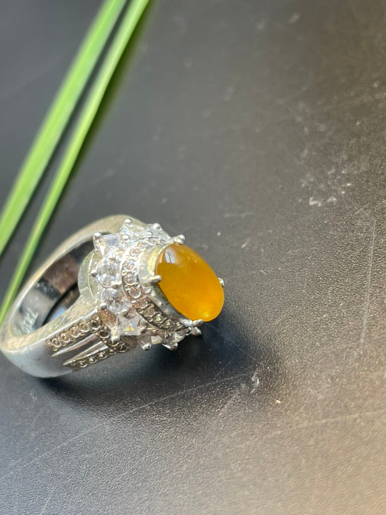 緬甸天然翡翠黃翡蛋面戒指