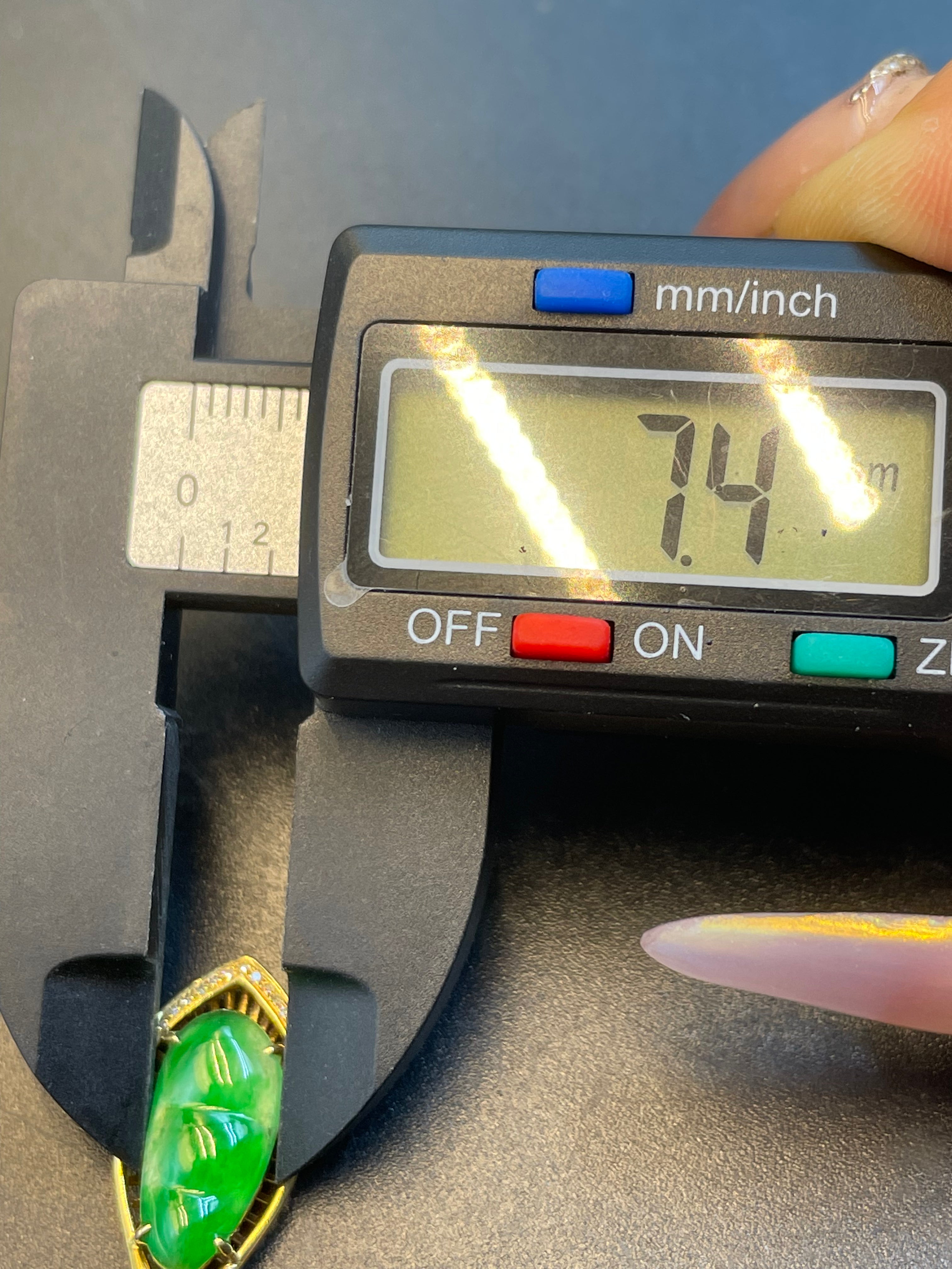 緬甸天然翡翠陽綠福豆吊墜