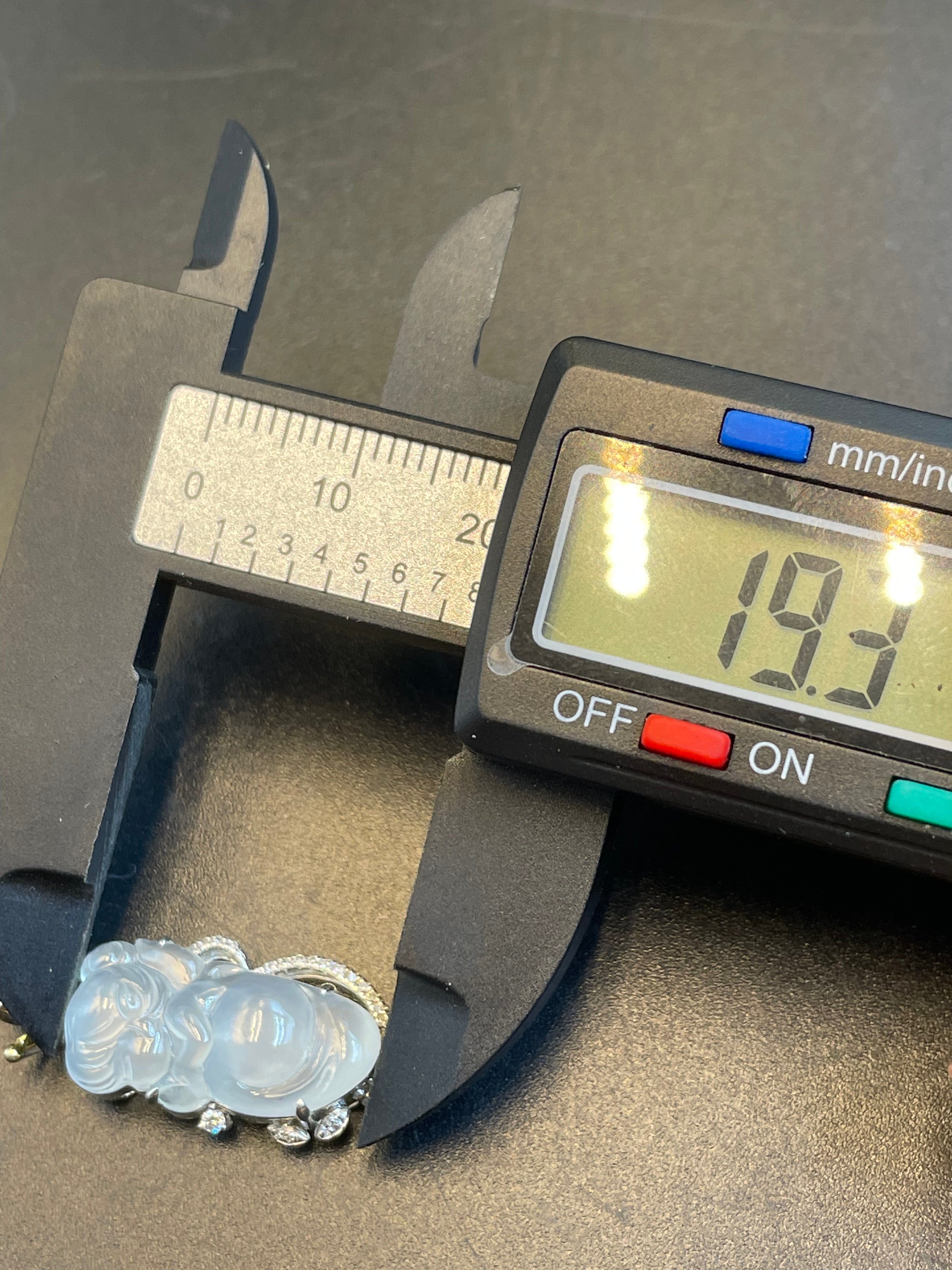 緬甸天然翡翠冰種花仙子吊墜