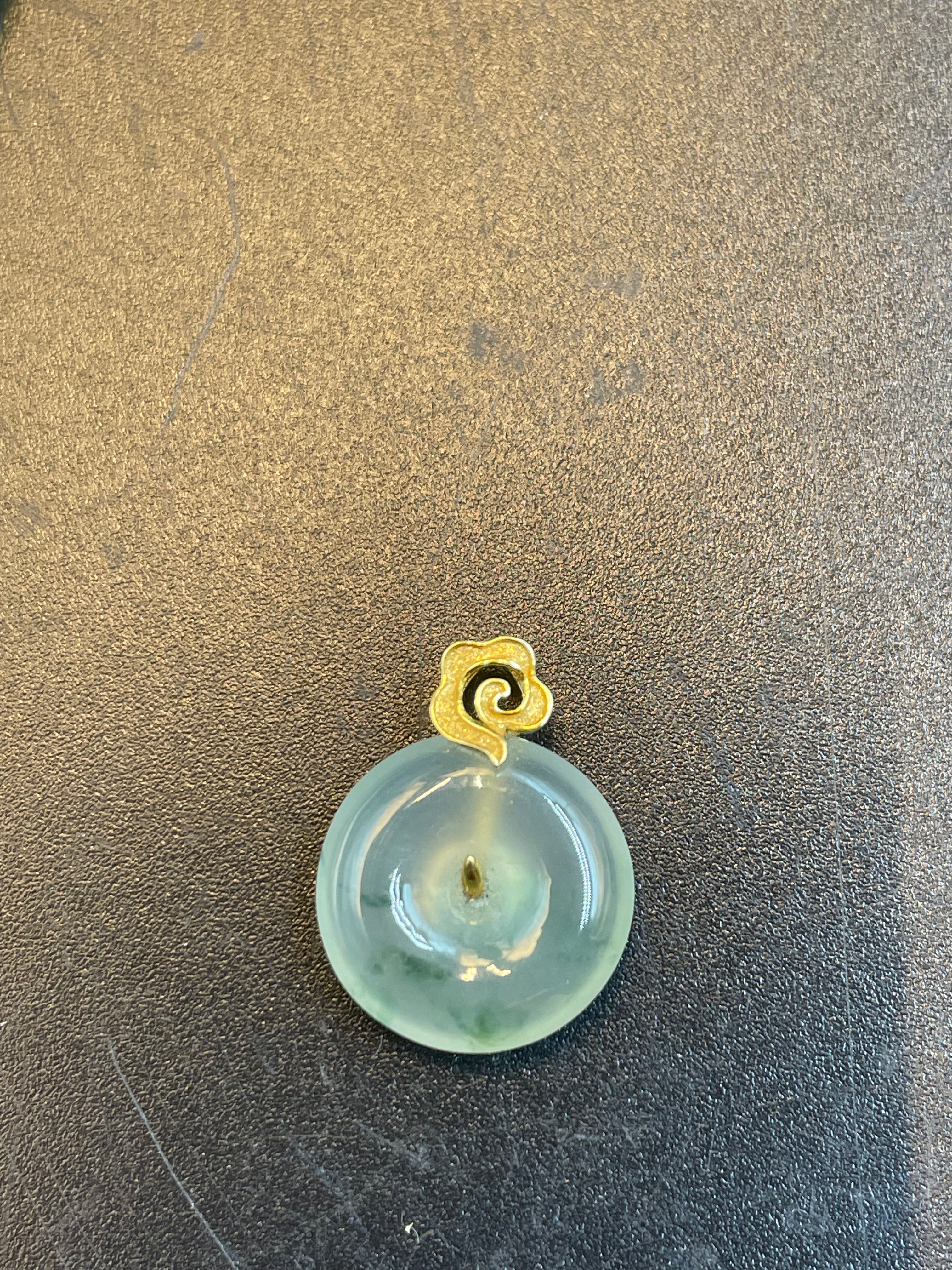 緬甸天然翡翠飄綠平安扣吊墜