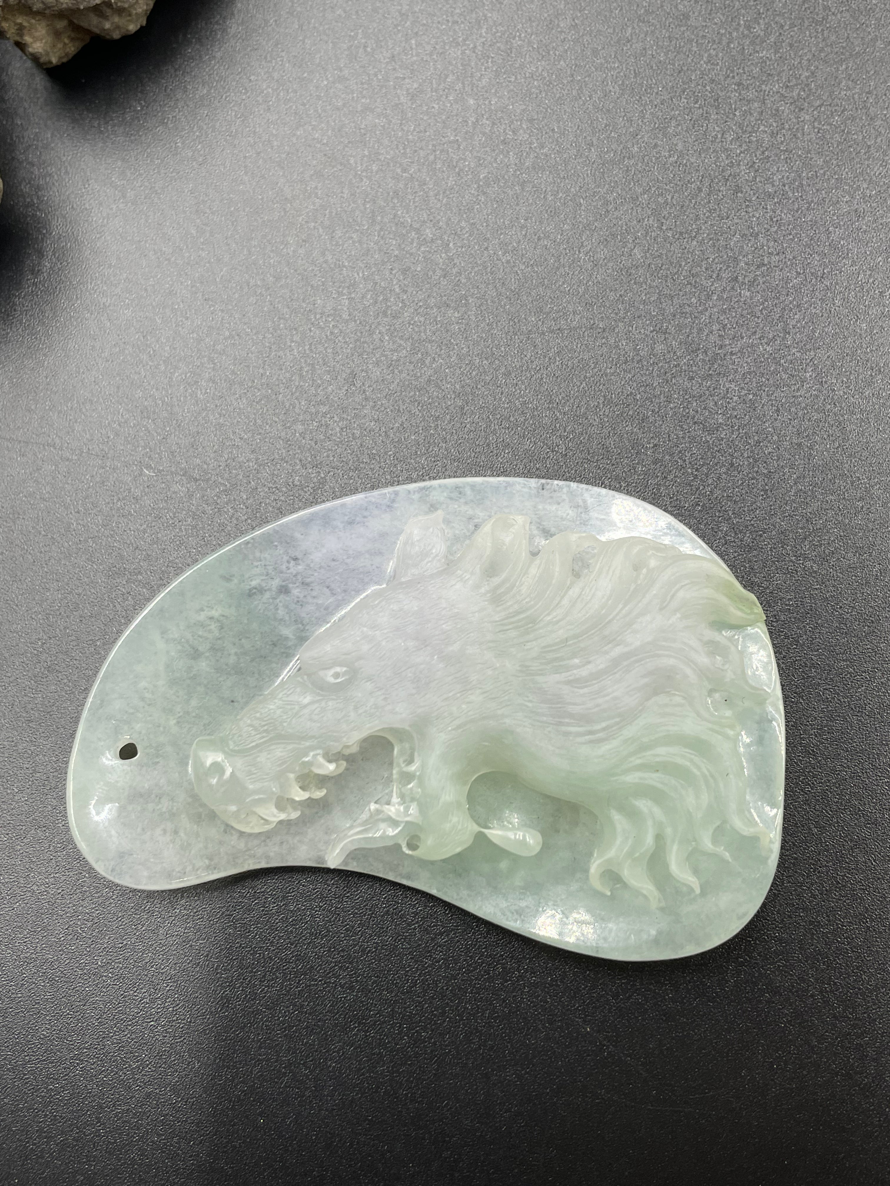 狼头玉牌