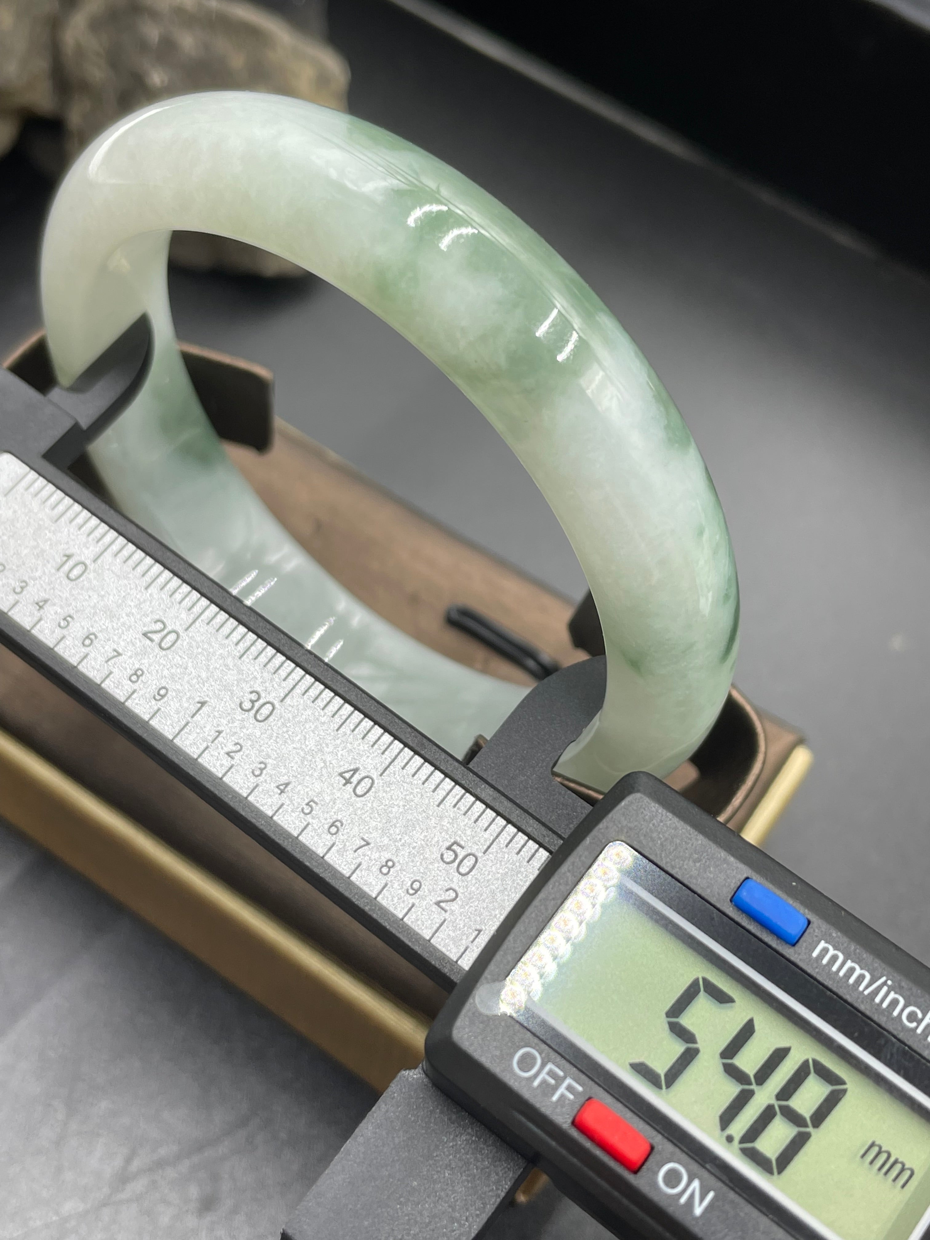 糯冰飄色手鐲