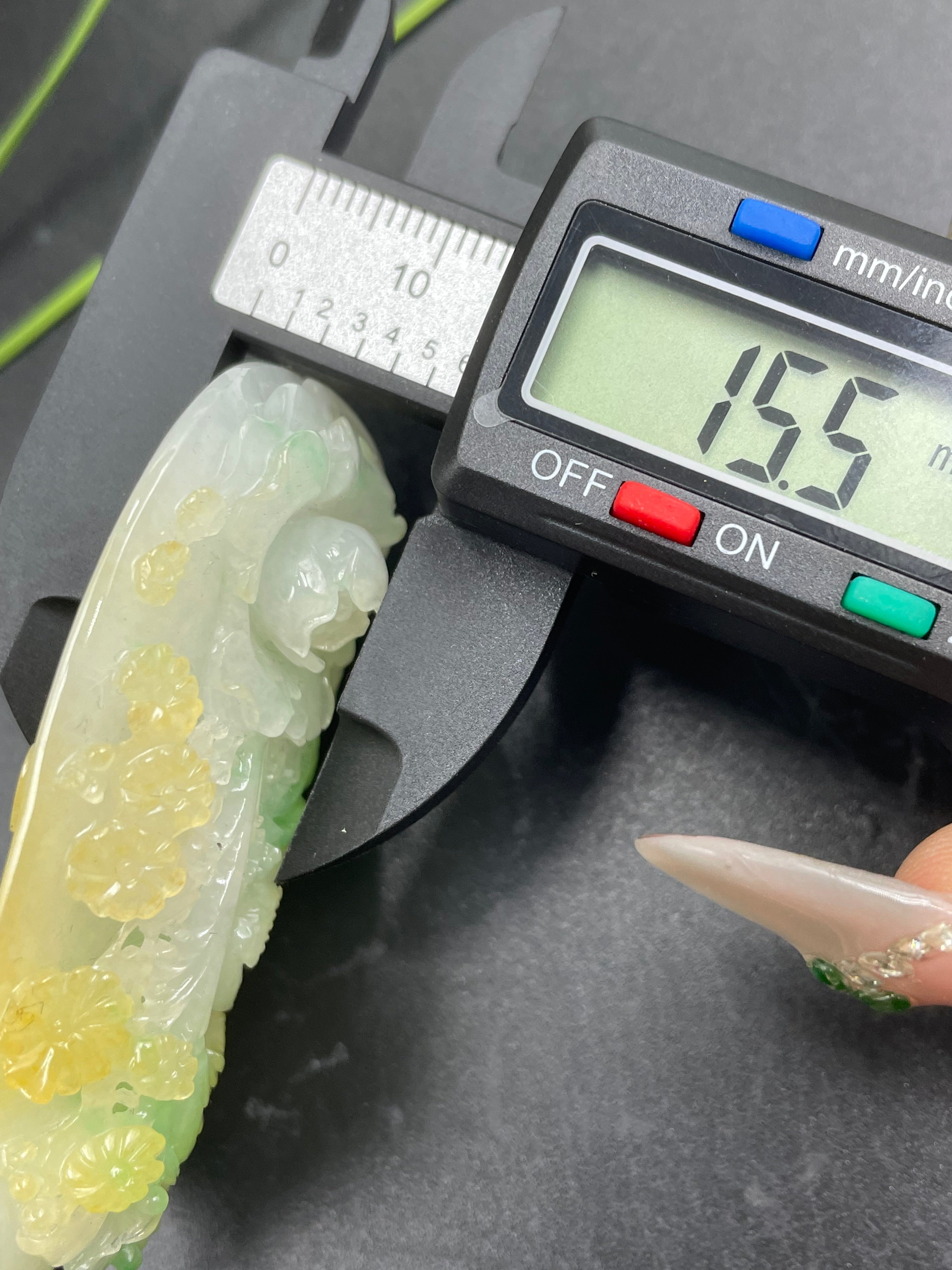 鳳穿牡丹吊墜
