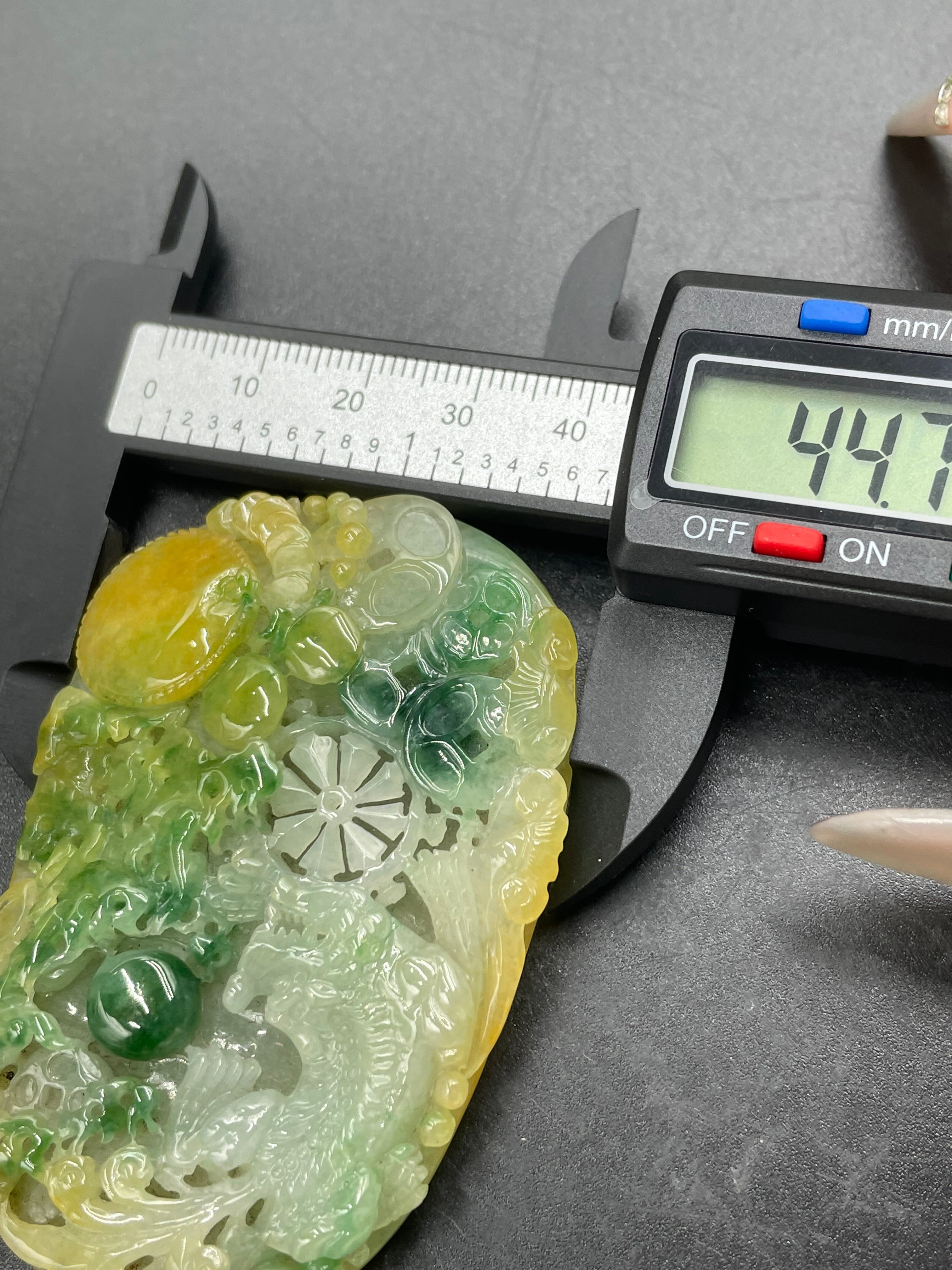 招財進寶福在眼前吊墜