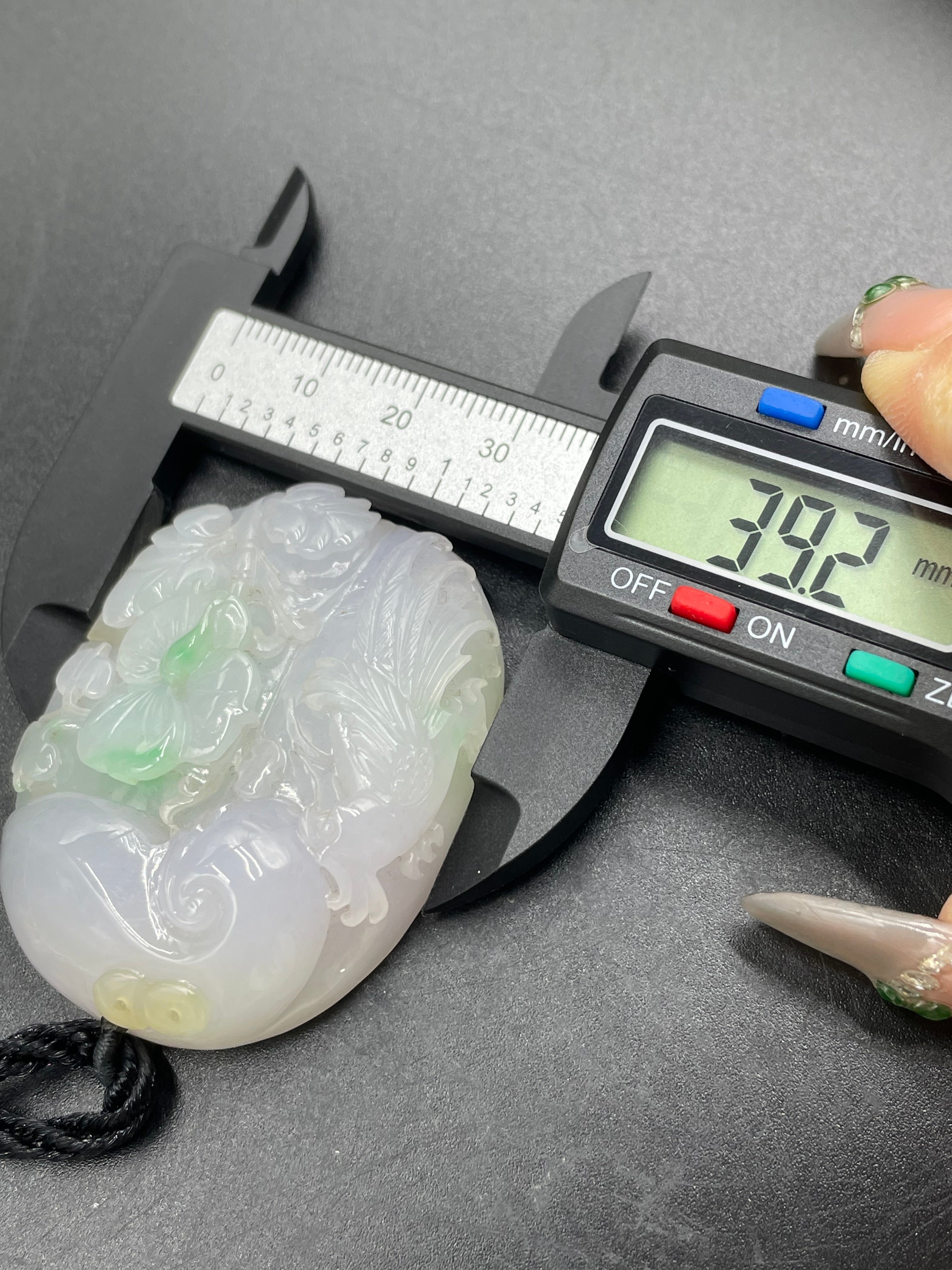 翡翠花鳥牌吊墜