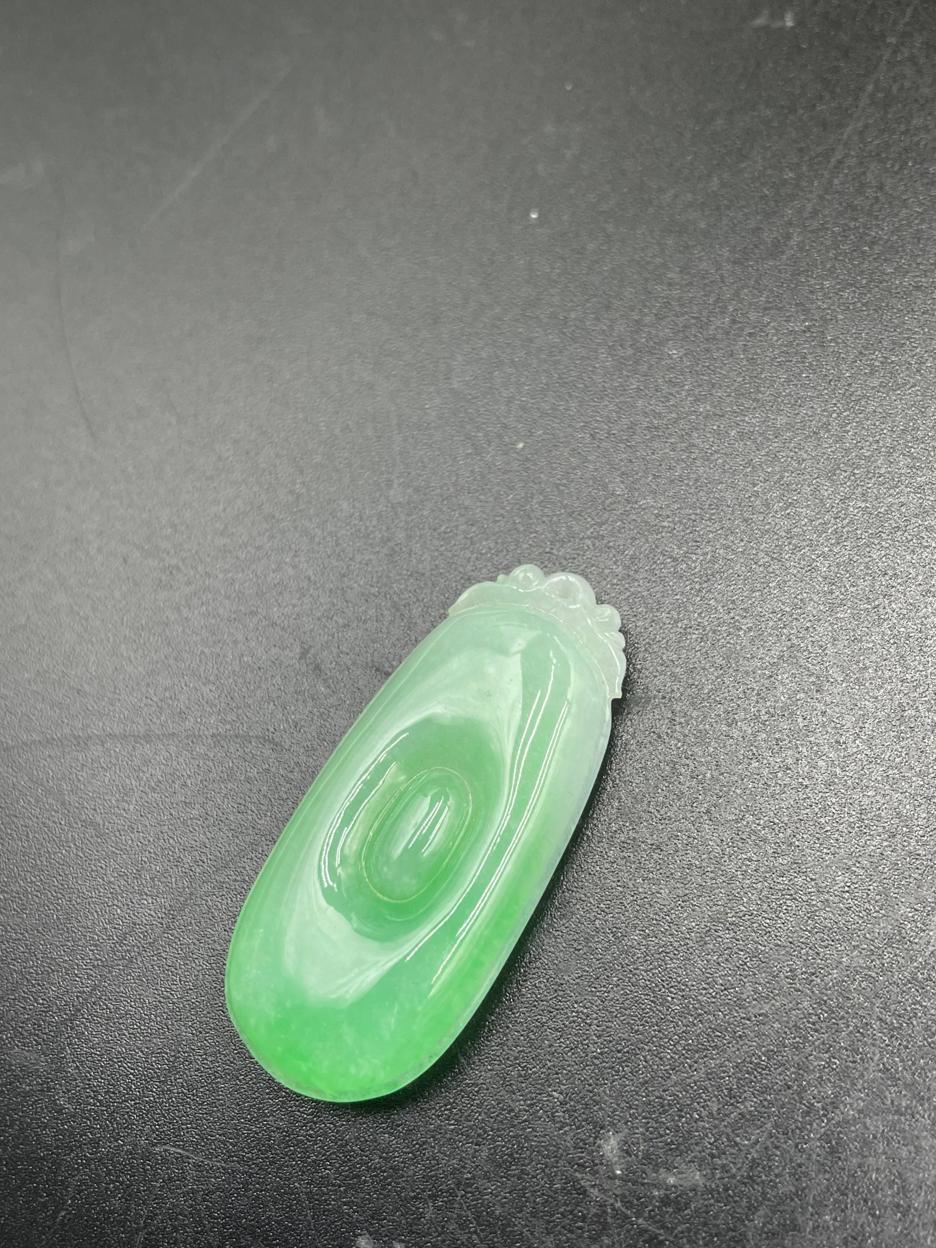 福貝吊墜