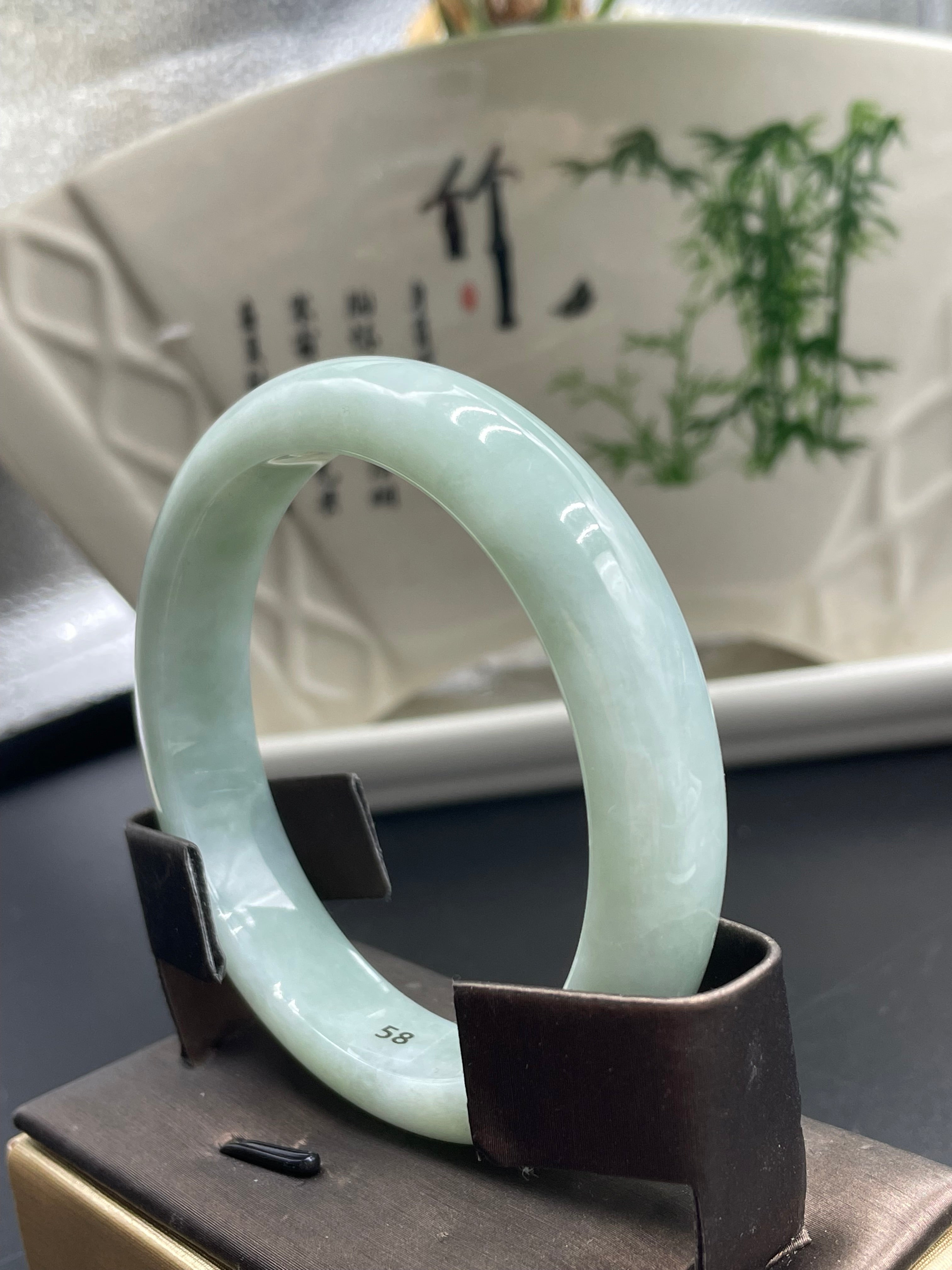 緬甸翡翠冰種手鐲