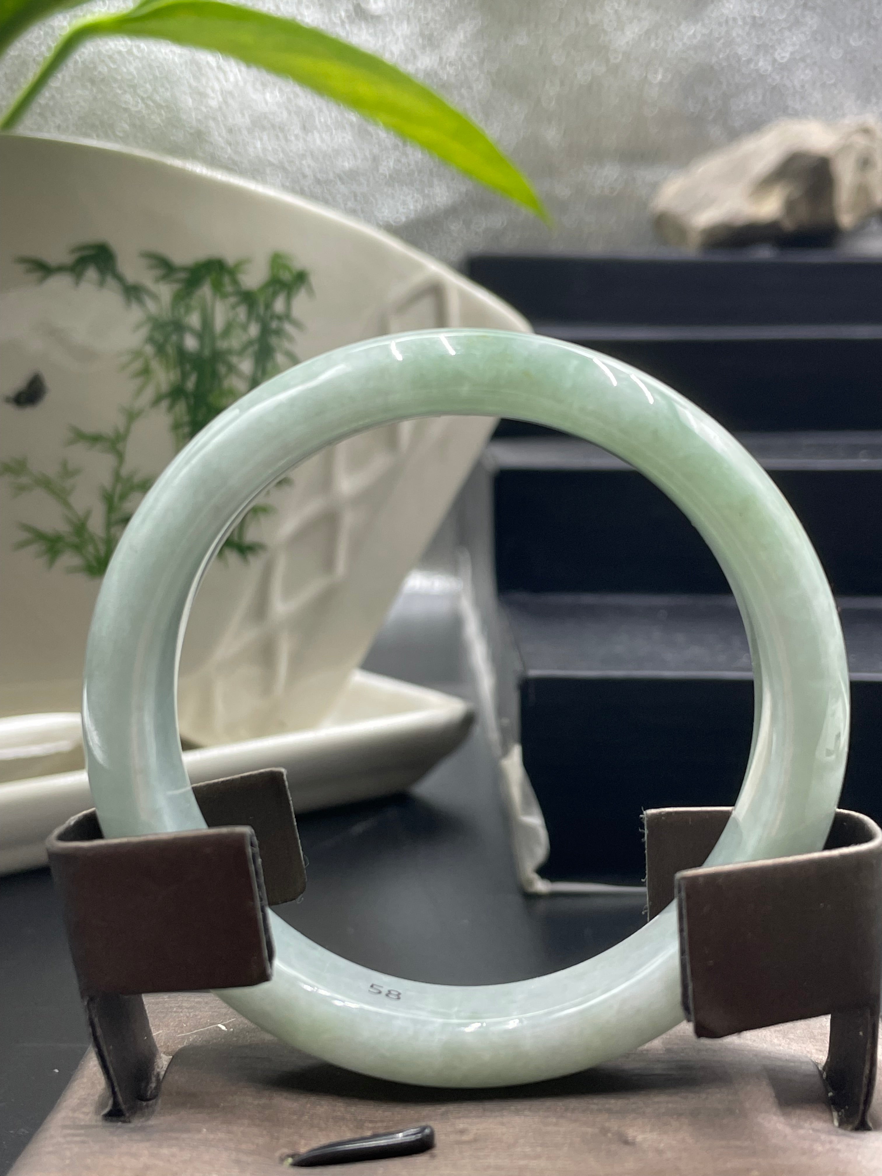 緬甸翡翠冰種手鐲【飄花正圈】