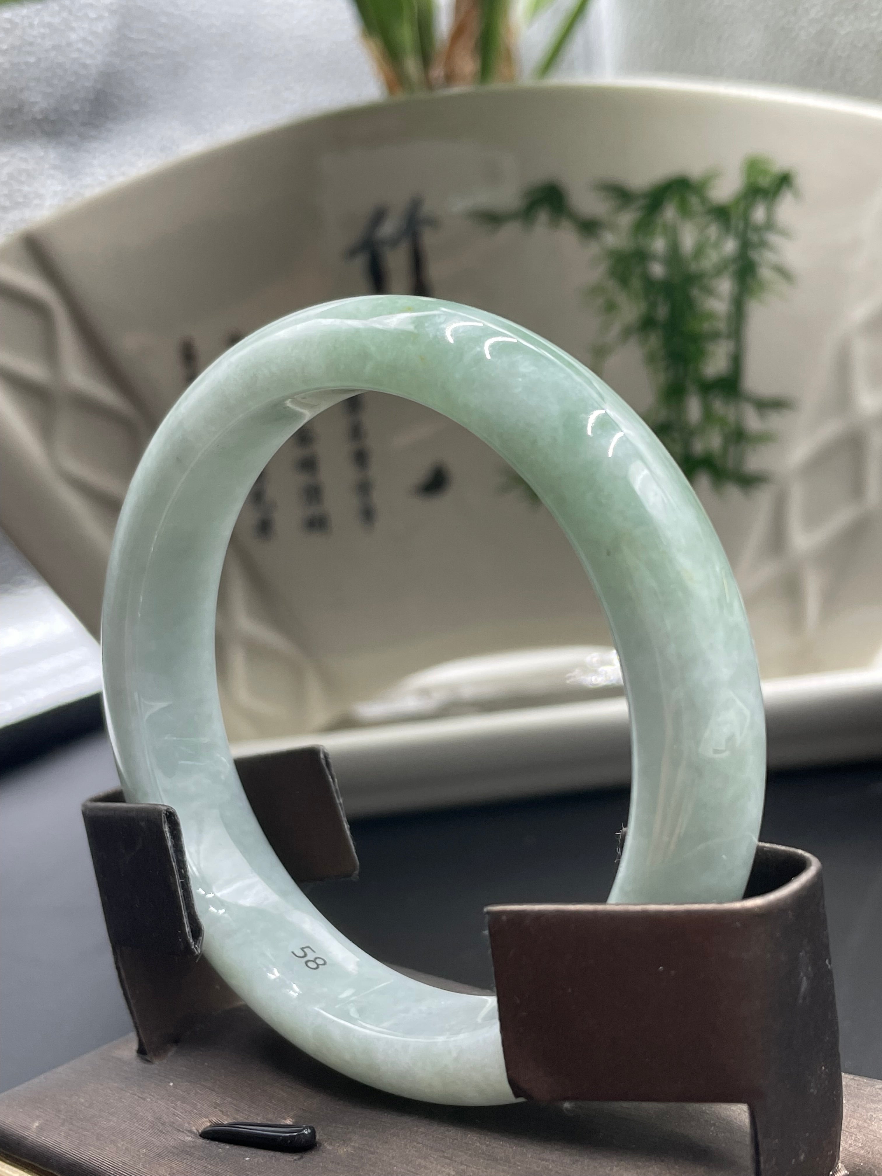 緬甸翡翠冰種手鐲【飄花正圈】