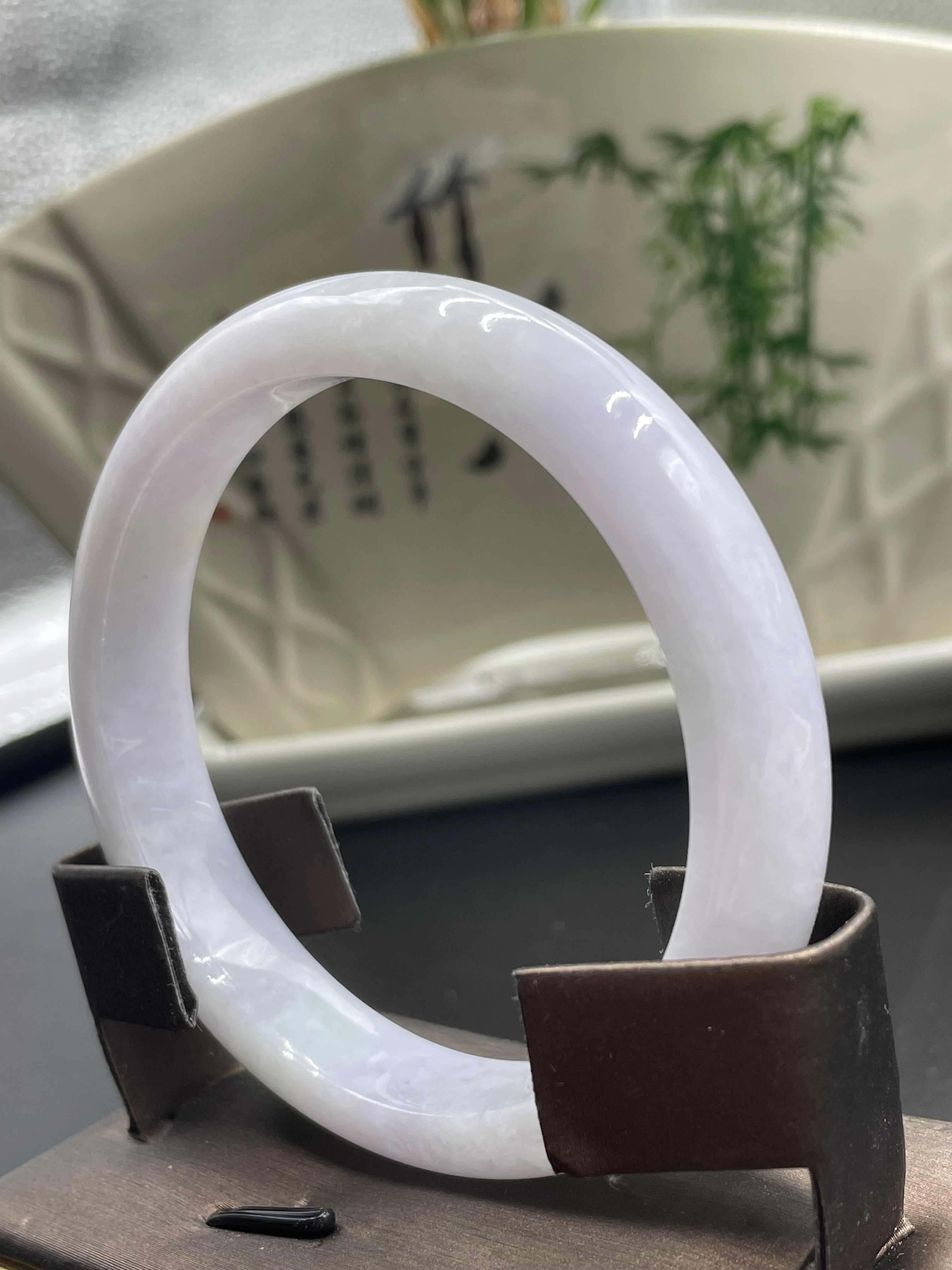 緬甸翡翠冰種手鐲【淡紫正圈】