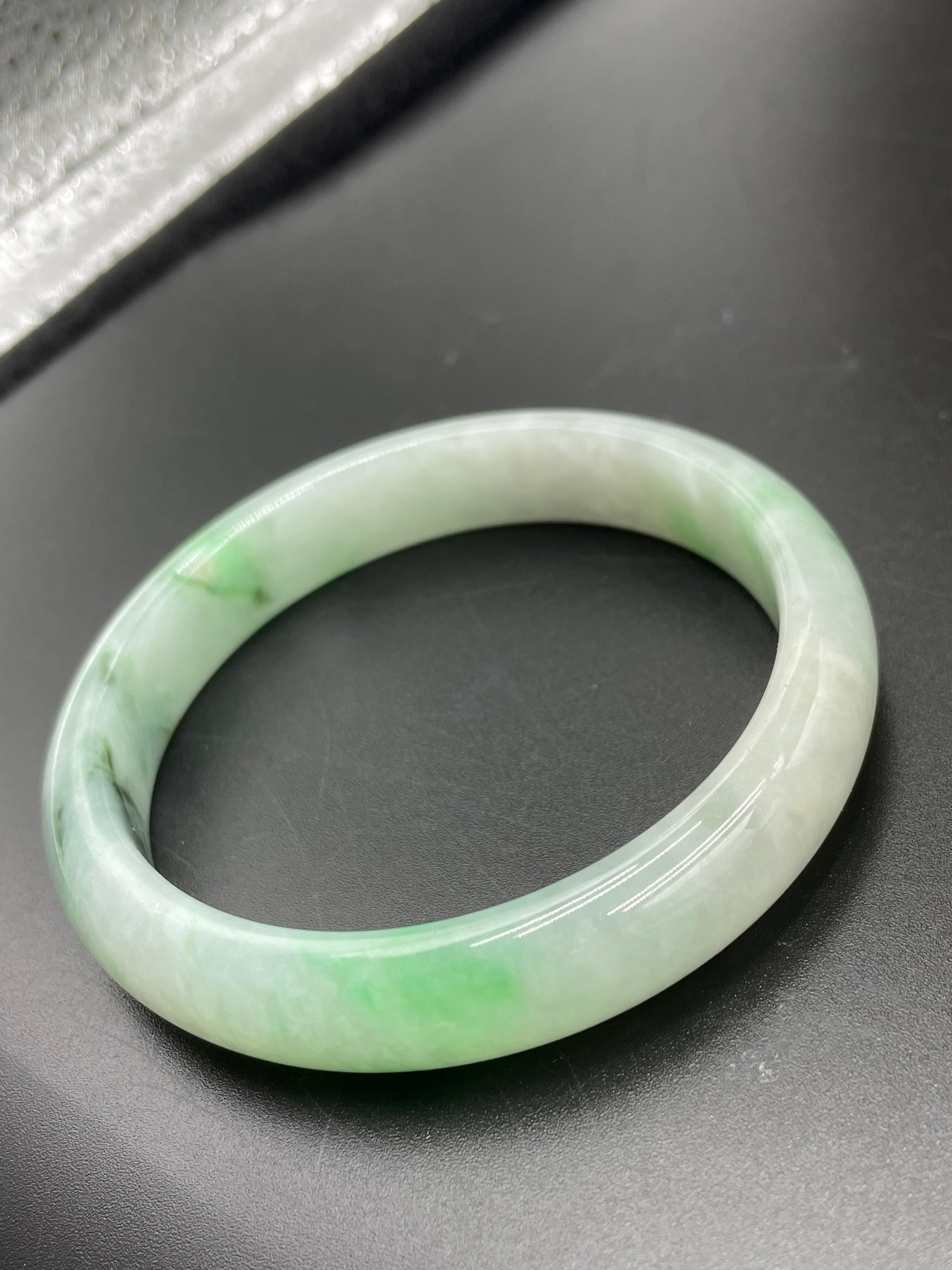 緬甸翡翠冰種手鐲 【飄綠花正圈】