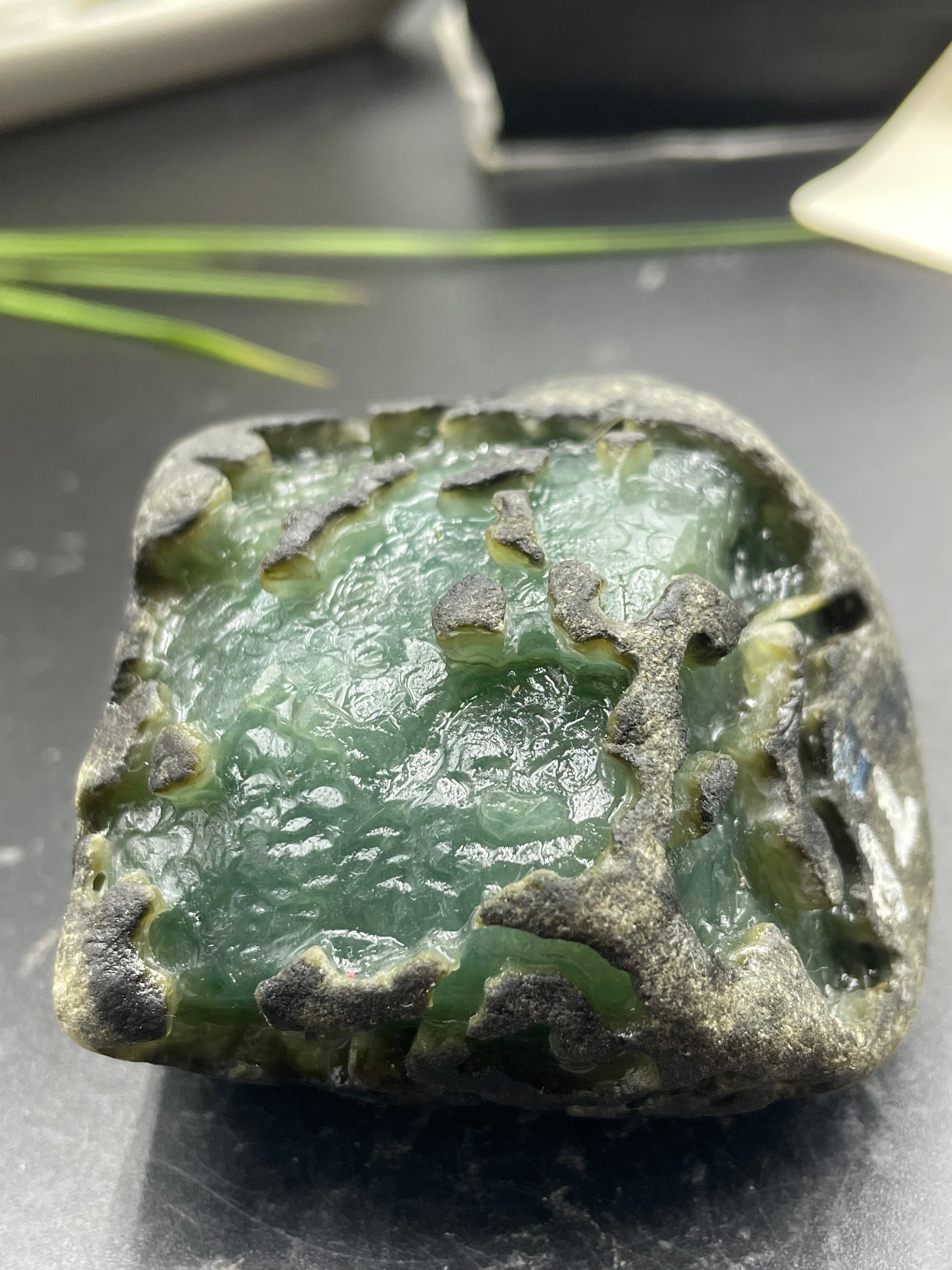原石半明料