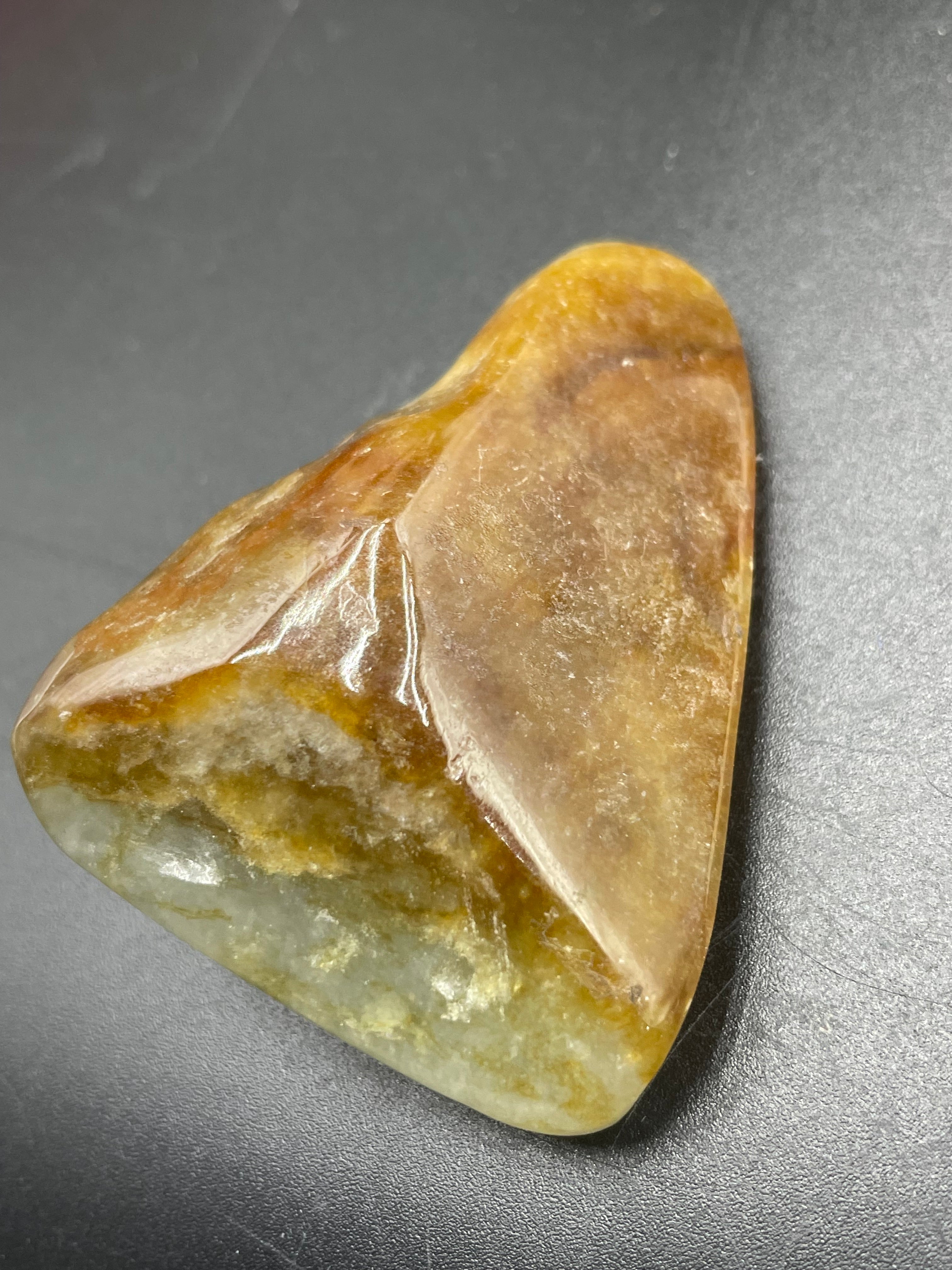 原石半明料